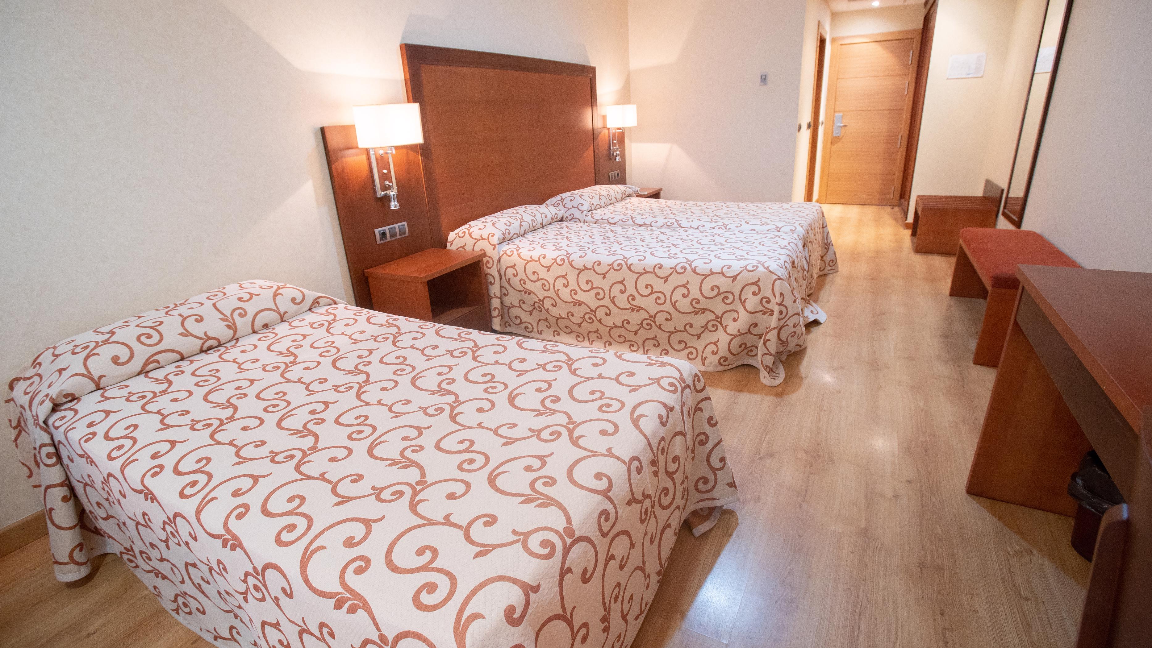 Triple Room
