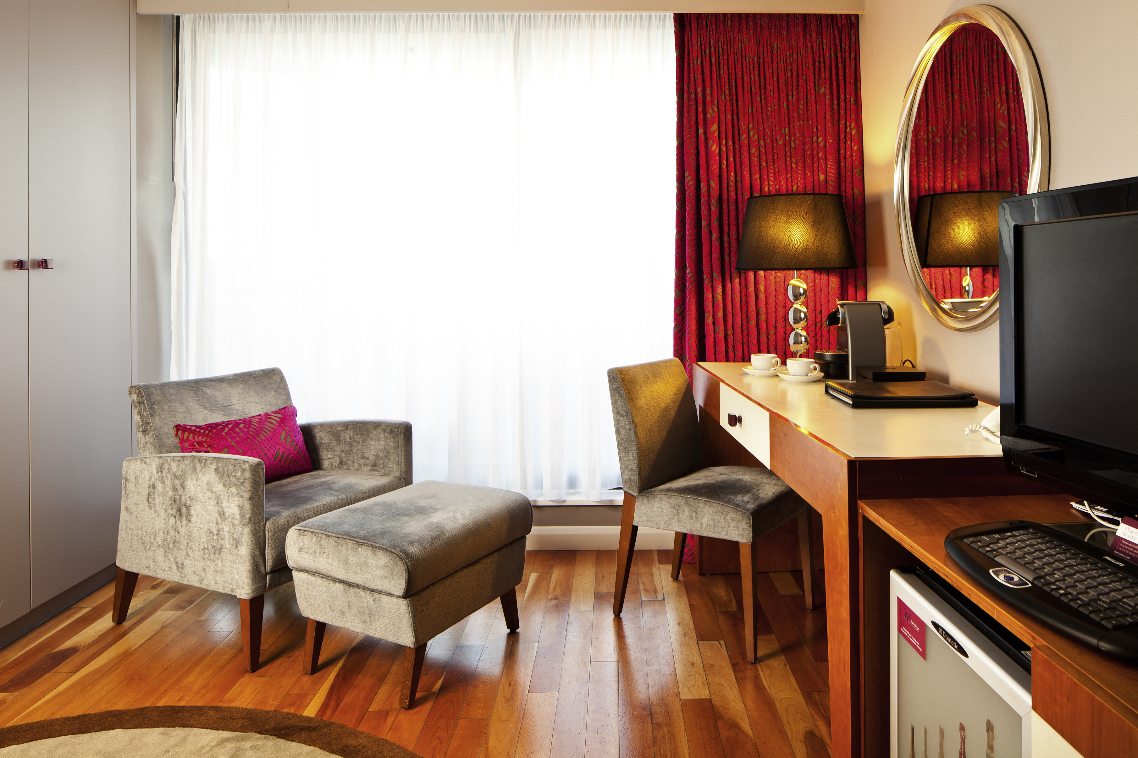 Mercure Bristol Brigstow Hotel by null