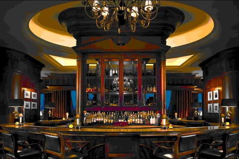 The Ritz Carlton Hotel Guangzhou by null