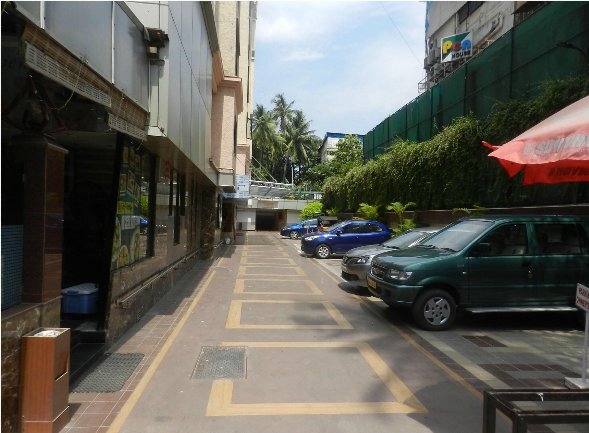 The Emerald Hotel & Services Apartments