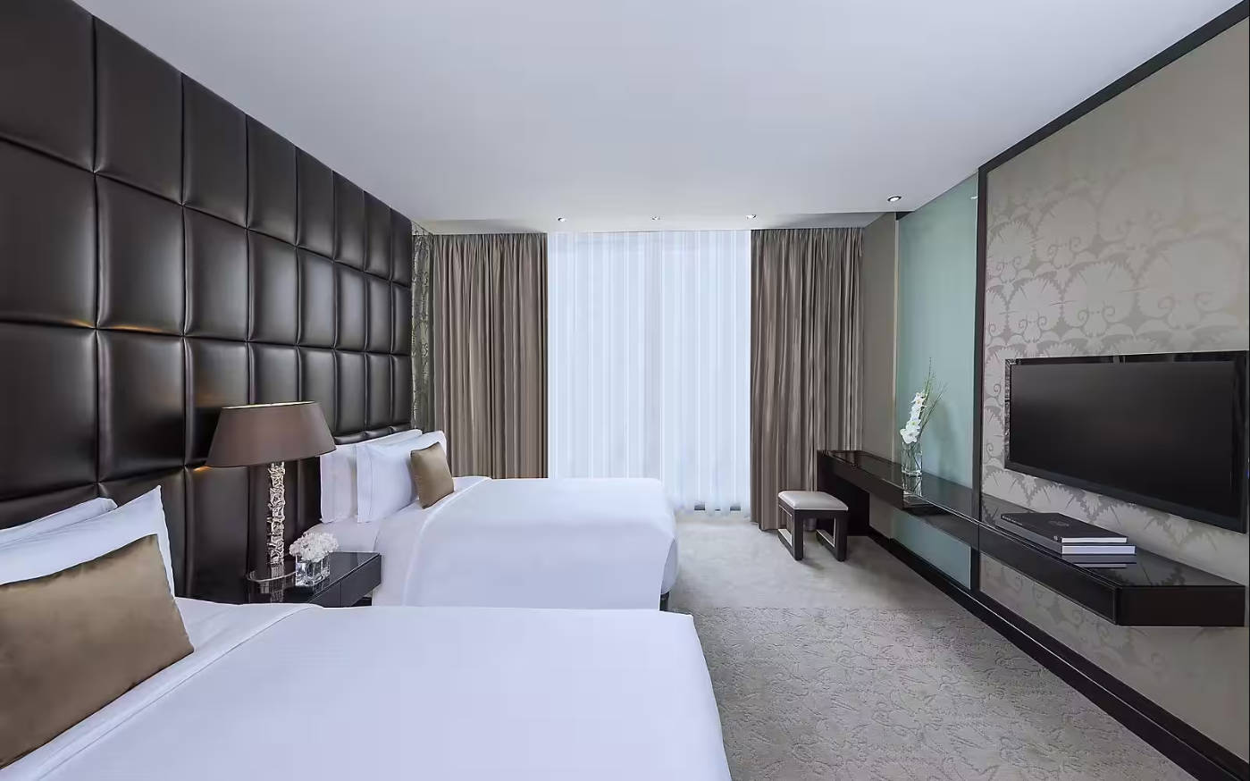 Mandarin Oriental Al Faisaliah, Riyadh ماندارين اورينتال الفيصلية، الرياض by null