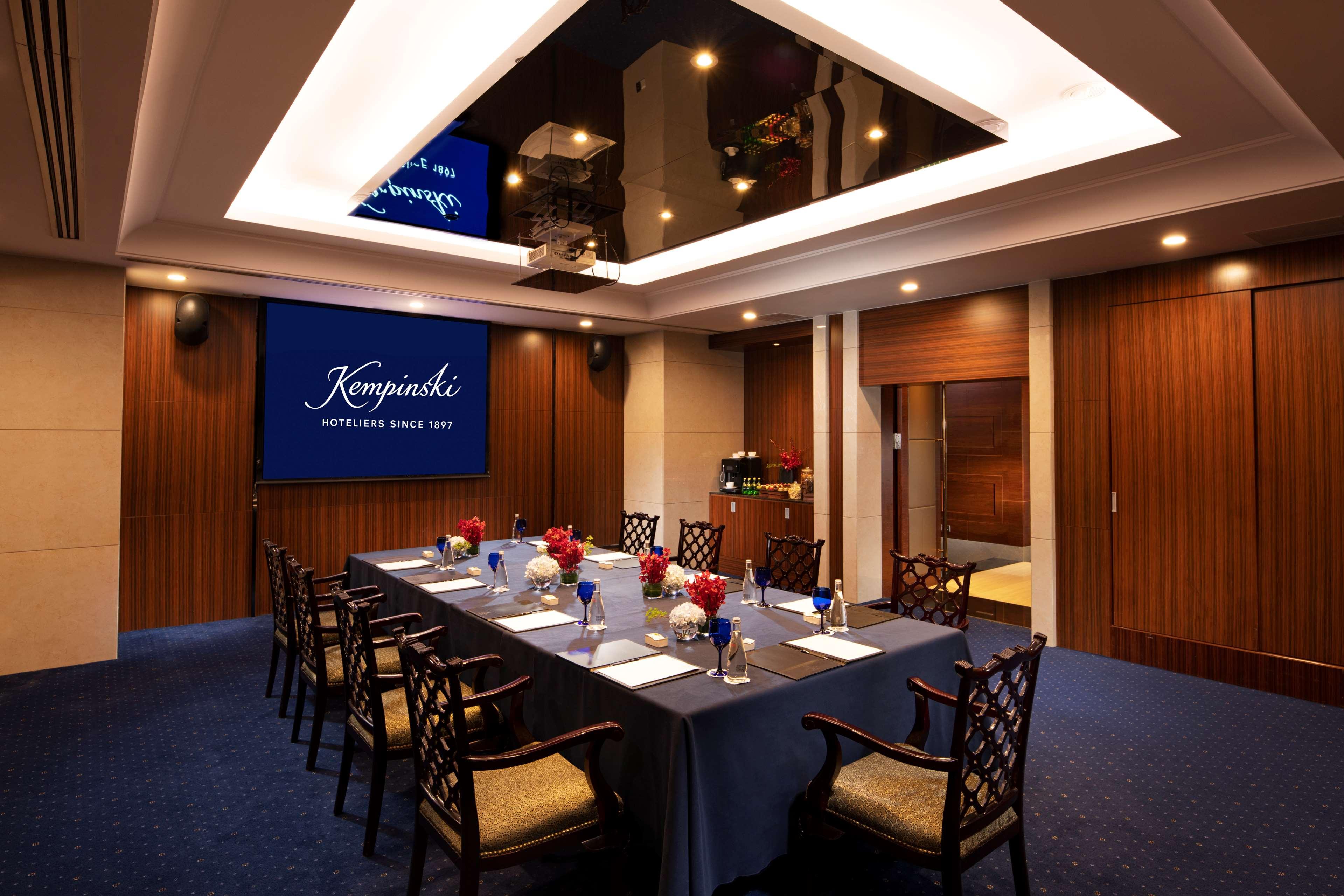 Kempinski Hotel Beijing Yansha Center by null