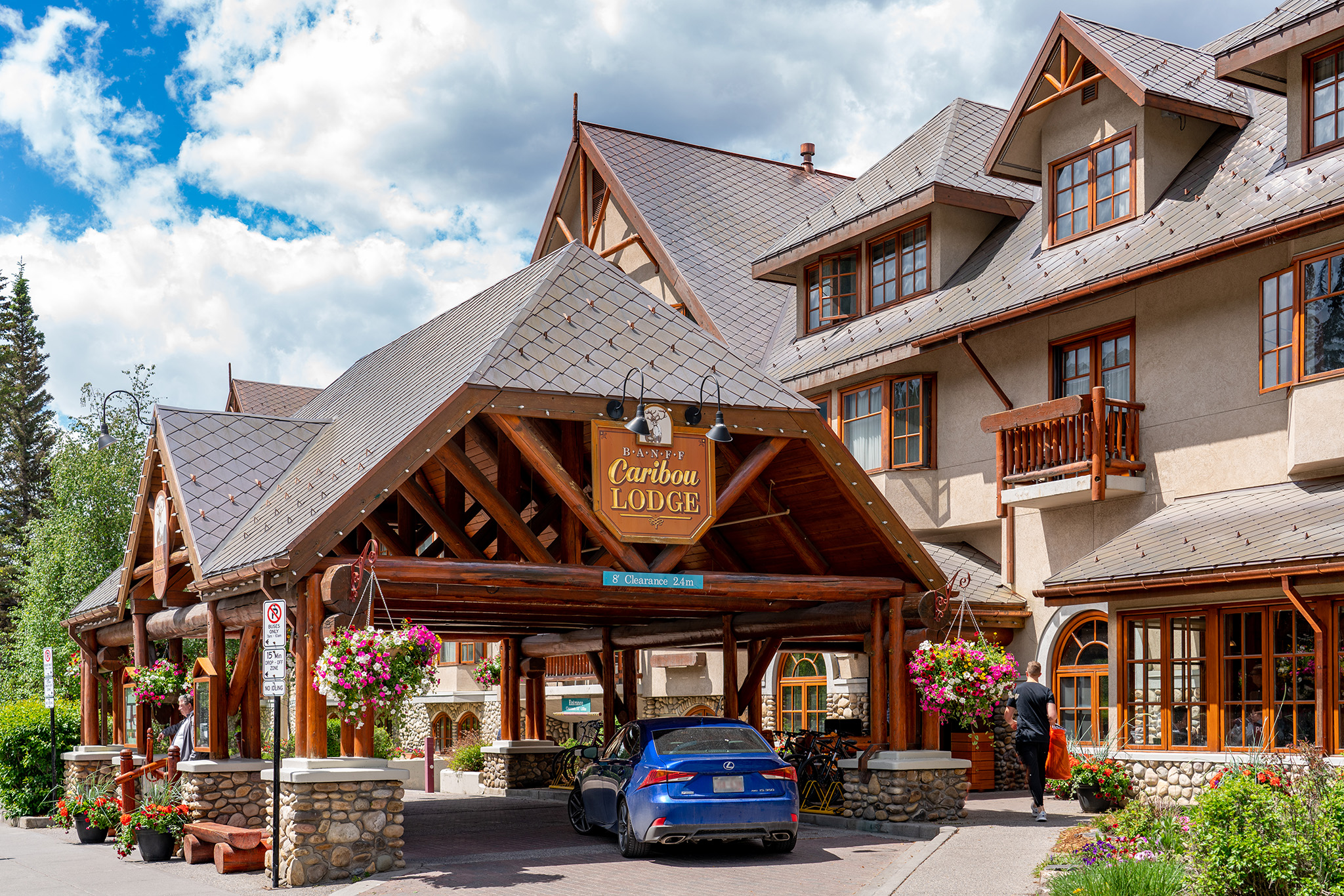 Banff Caribou Lodge & Spa