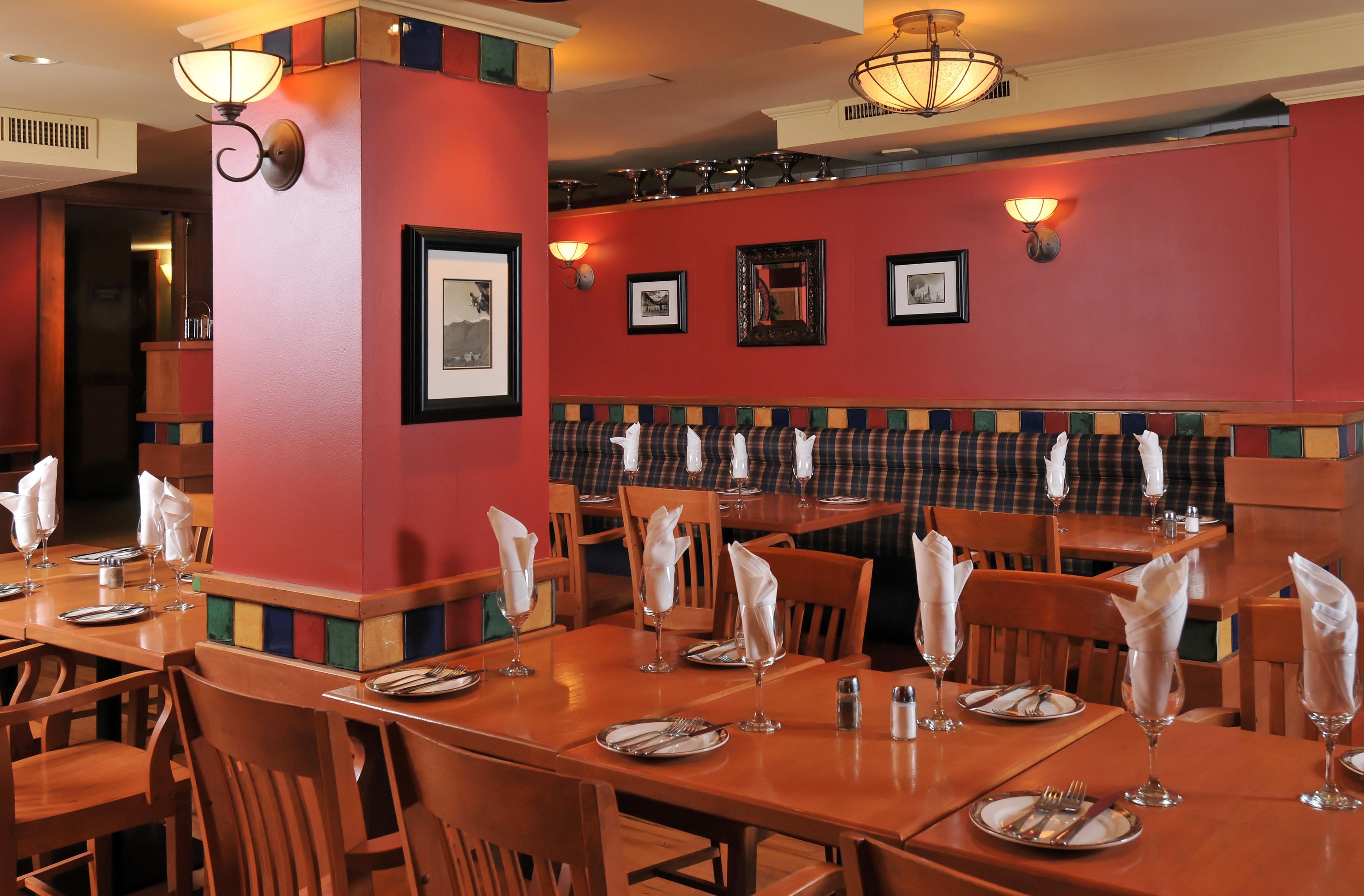 Banff Ptarmigan Inn by null