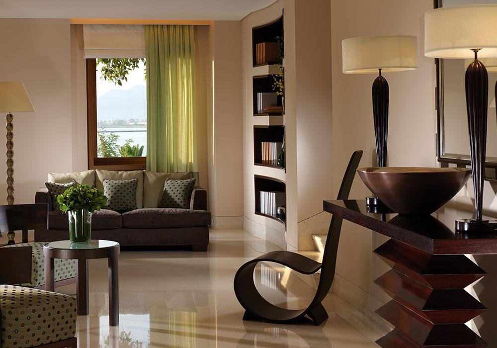 Amphitryon - фото