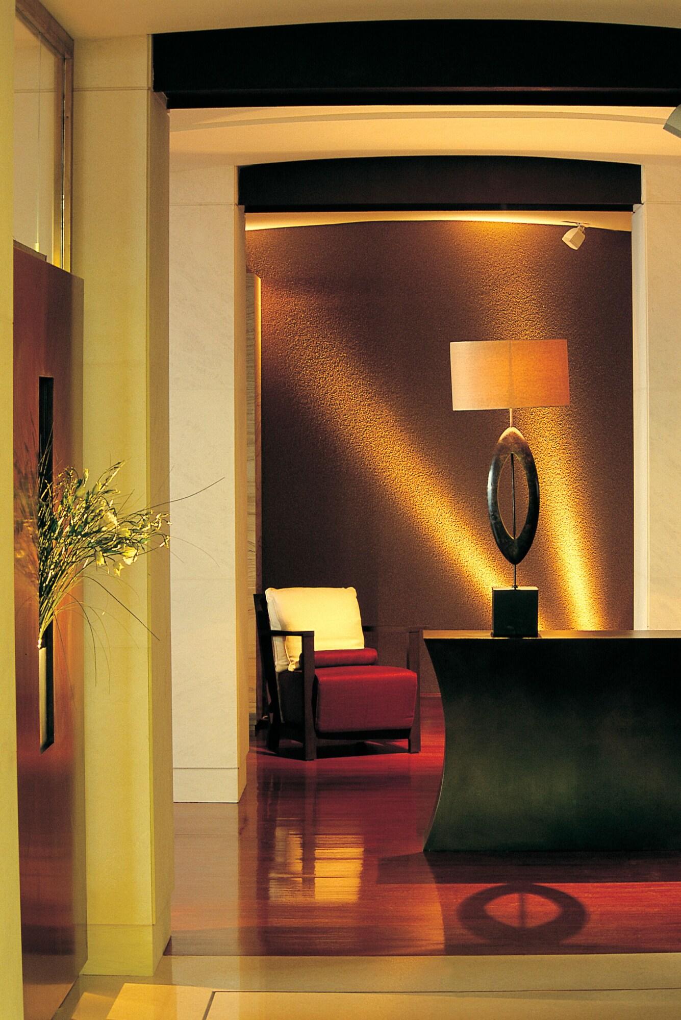 Amphitryon - фото