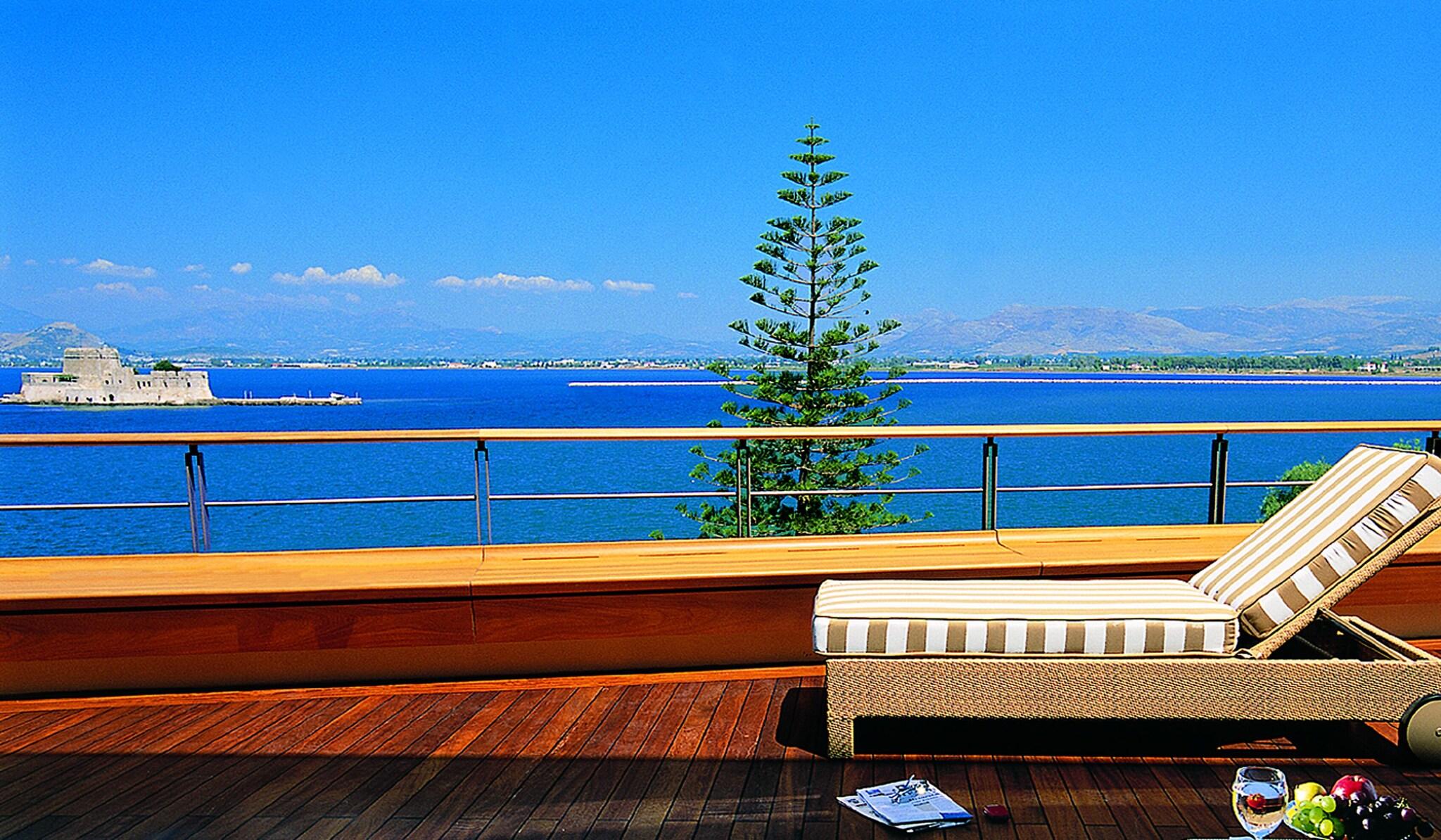 Amphitryon - фото