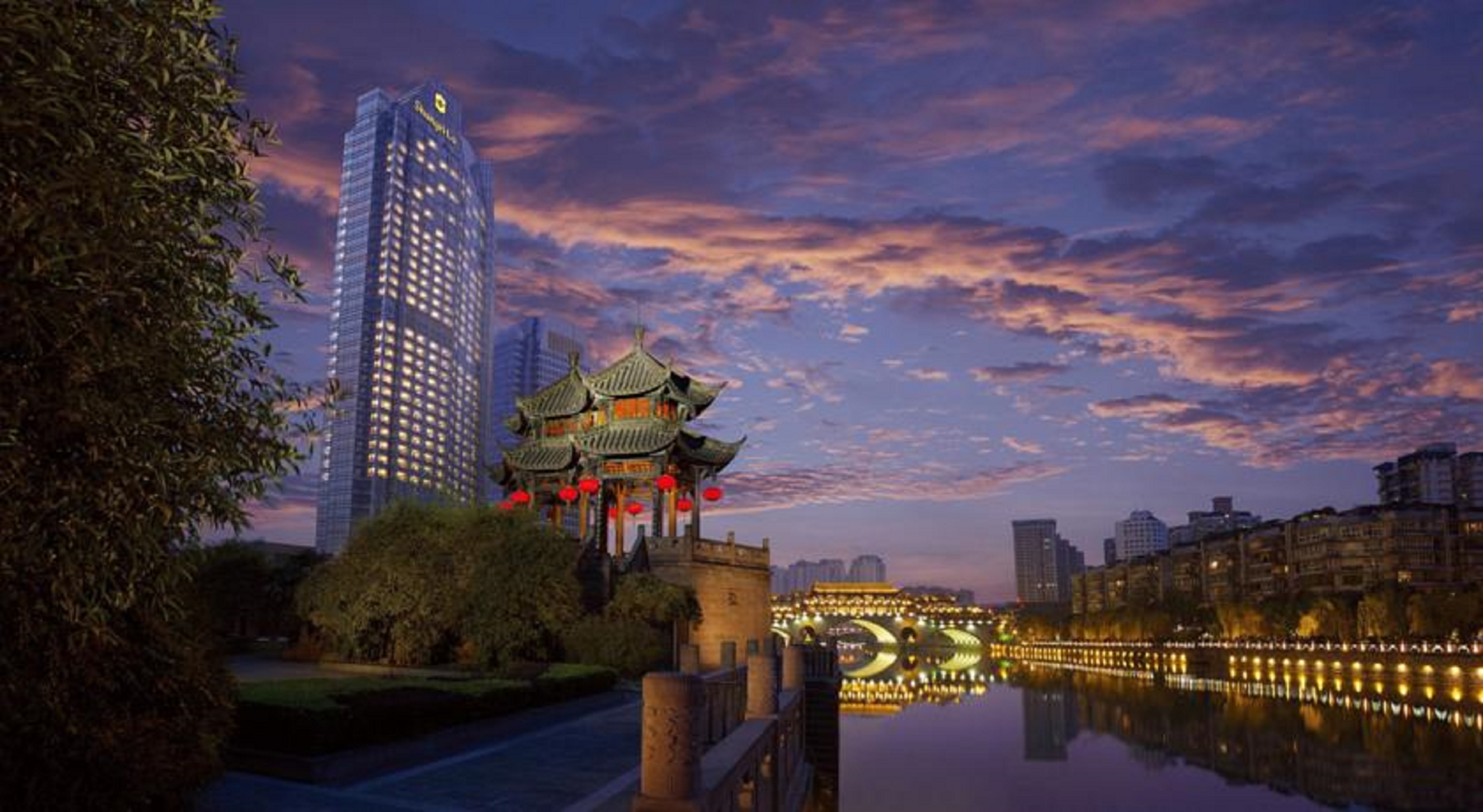 Shangri-La Hotel, Chengdu by null
