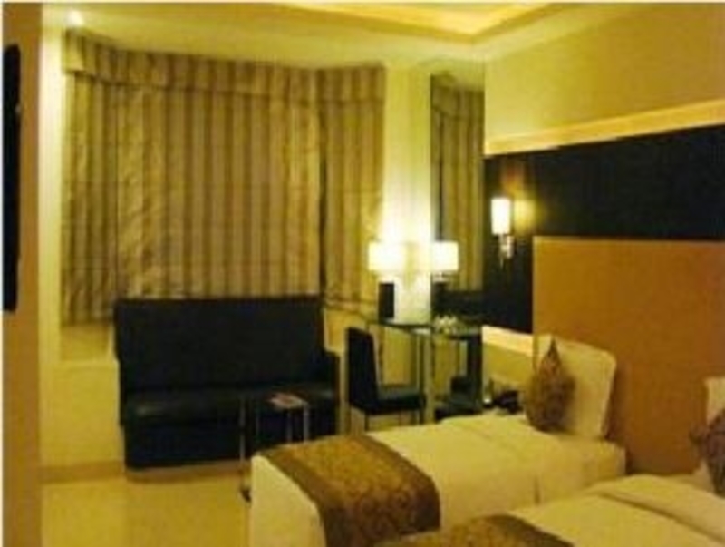 Quality Inn Residency