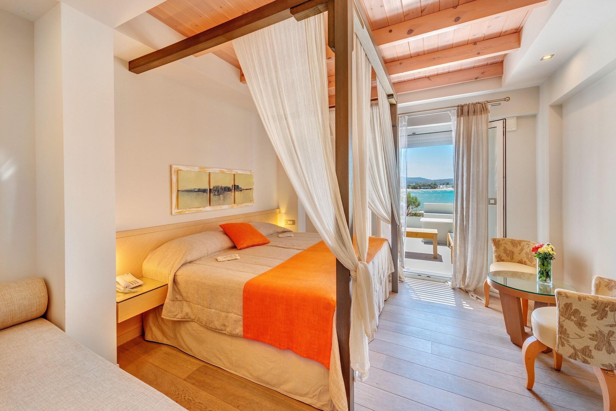 Nissaki Beach Hotel by null