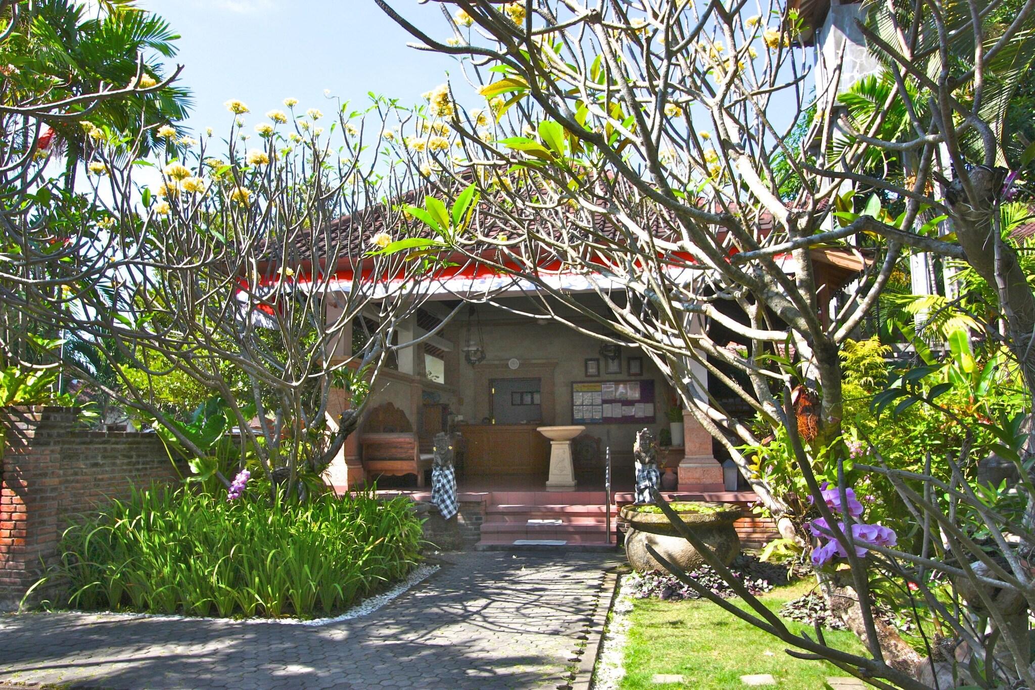 Bumi Ayu Bungalows