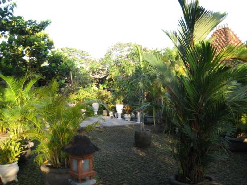 Gazebo Beach - photo