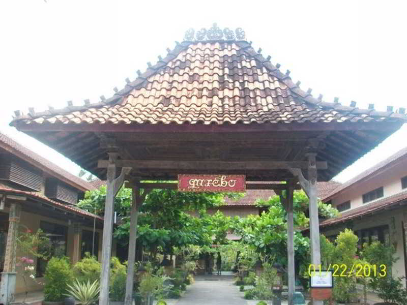 Gazebo Beach - photo