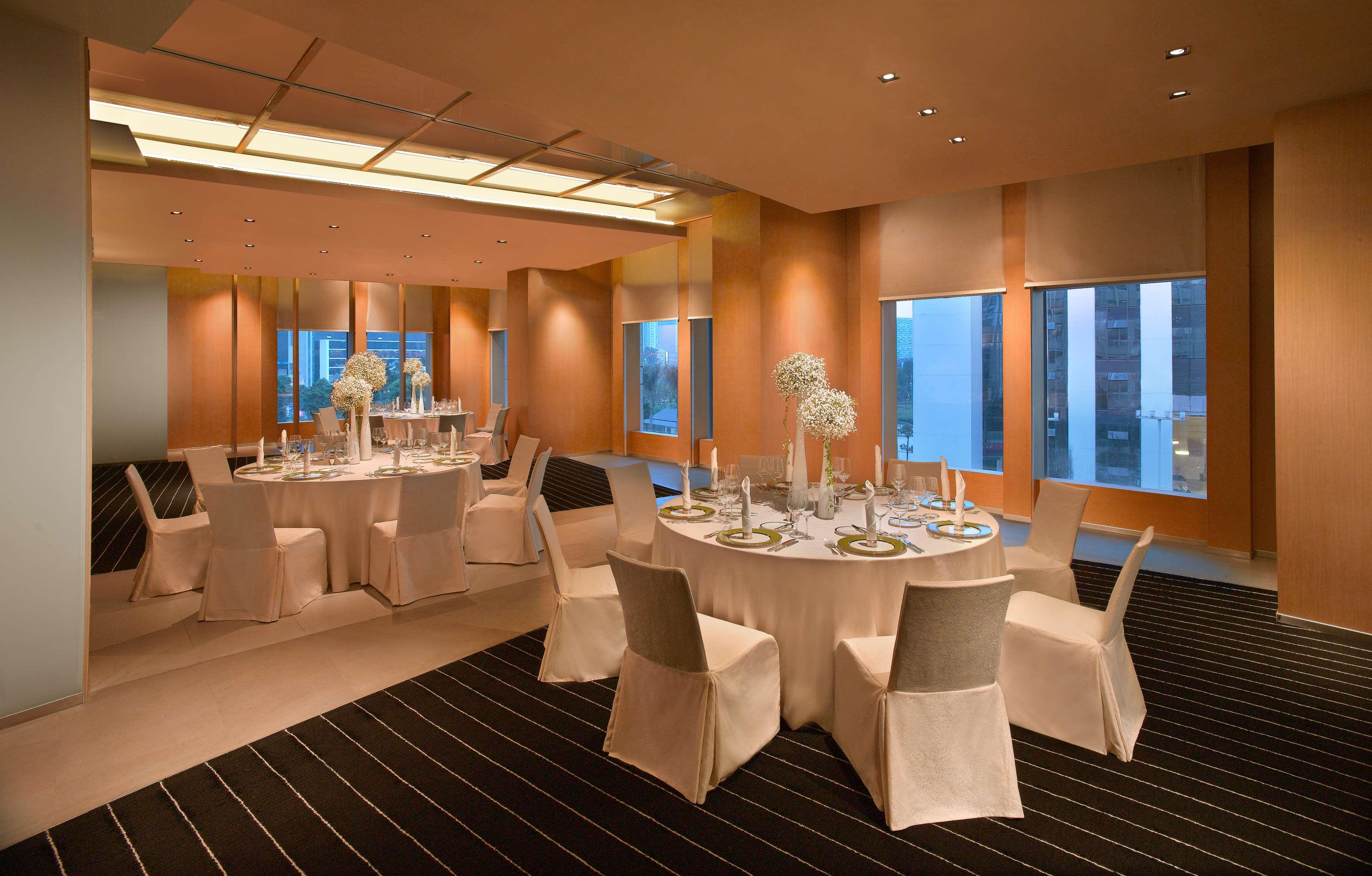 Grand Hyatt Guangzhou by null