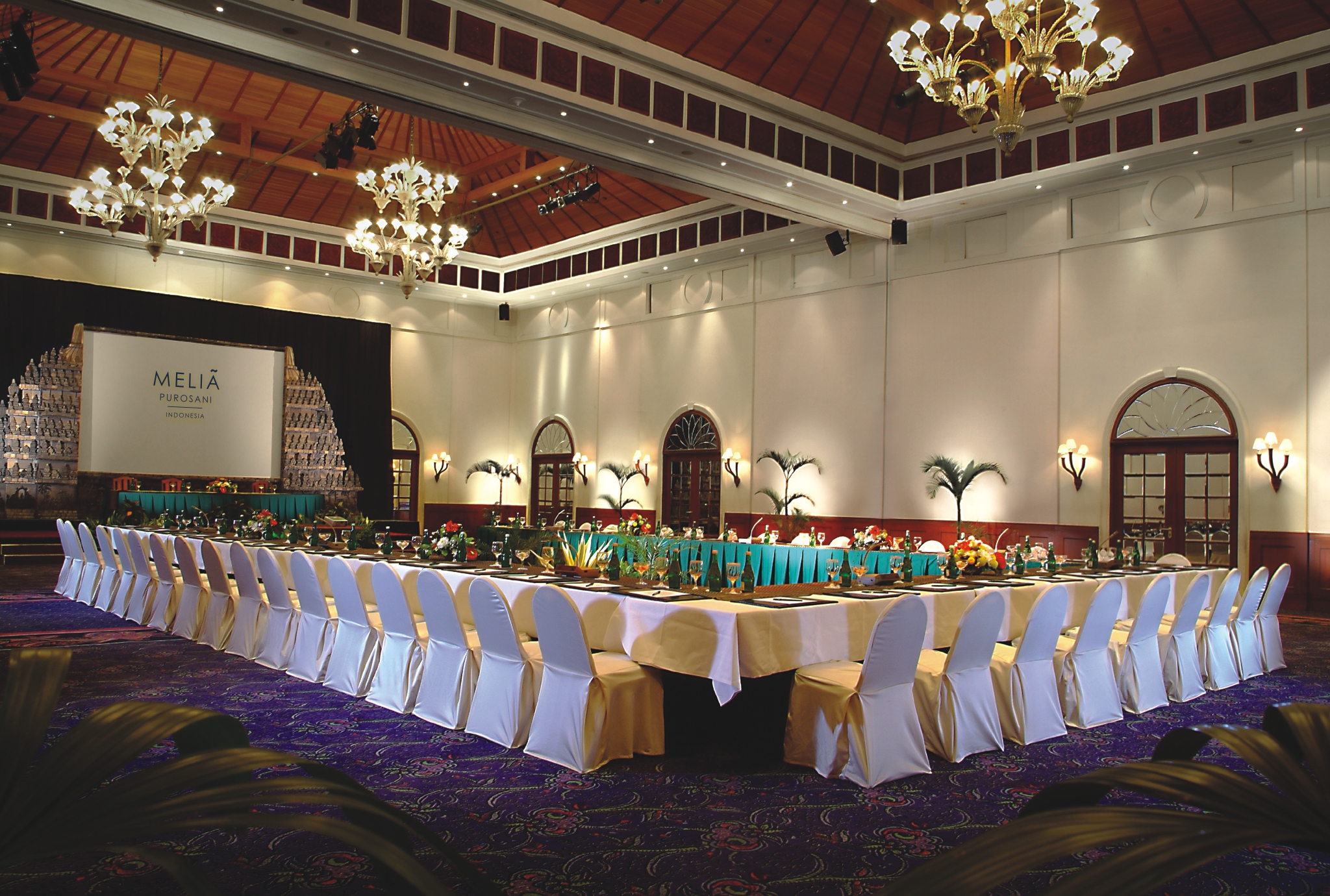 Meliá Purosani Yogyakarta by null