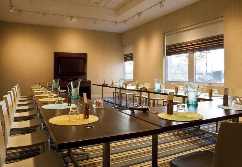 Aloft Chicago O'Hare by null