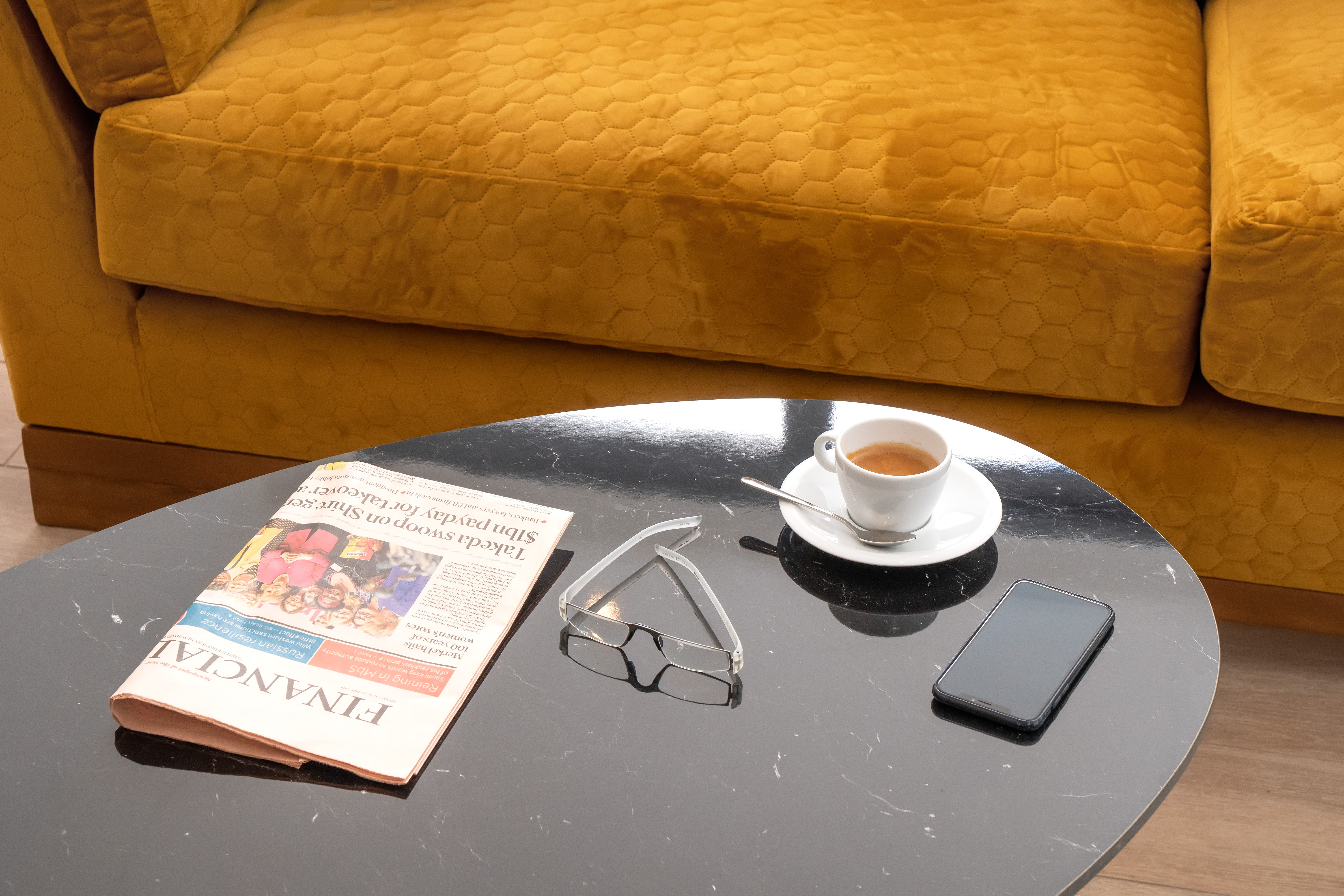 Glyfada Riviera Hotel - attēls