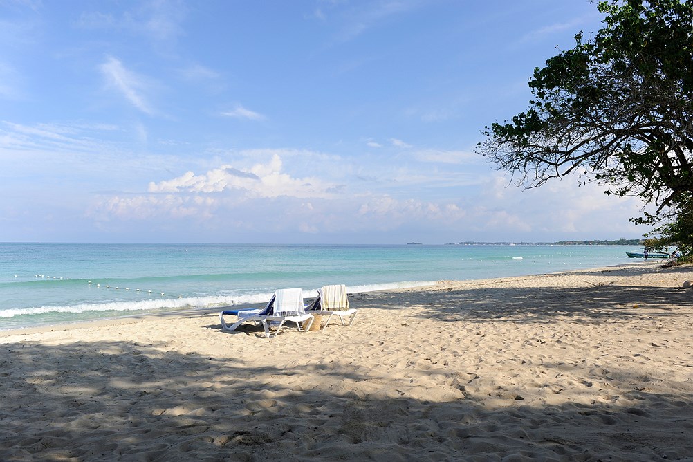 Coral Seas Beach Resort by null