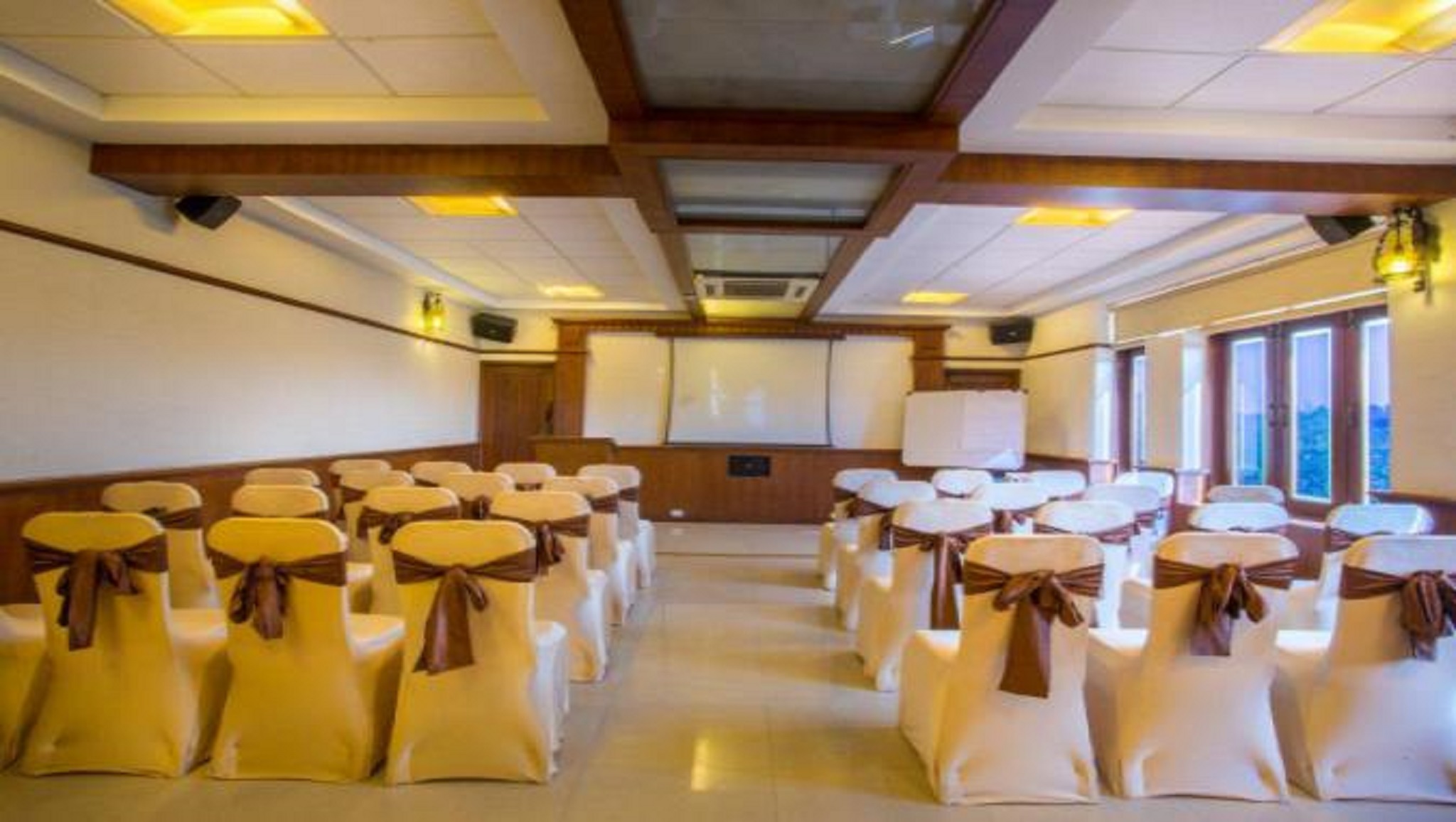 Lazy Lagoon Sarovar Portico Suites Goa - photo