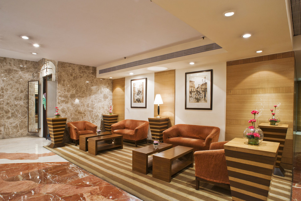 The Oberoi Grand, Kolkata by null