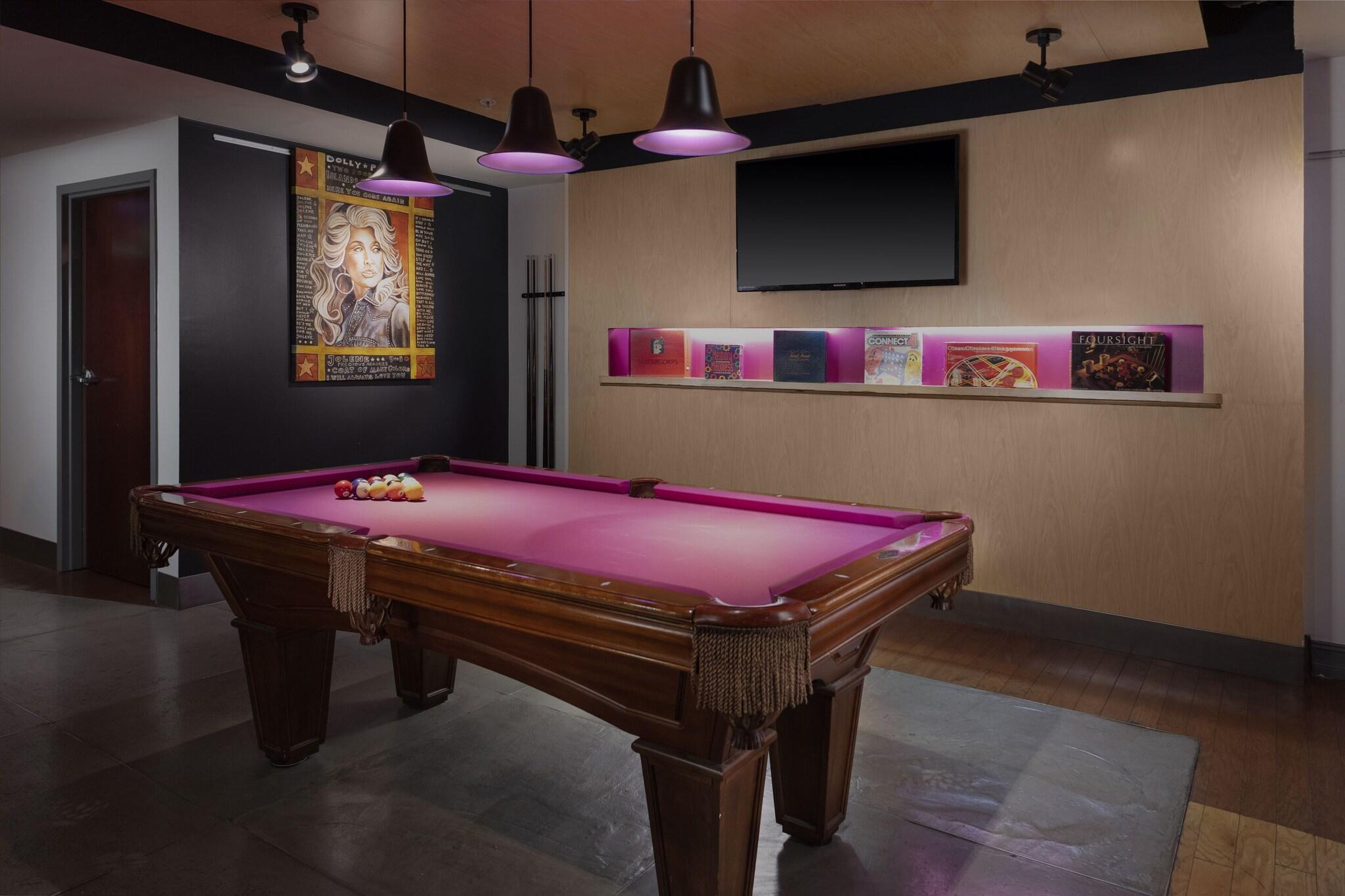 Aloft Nashville West End by null