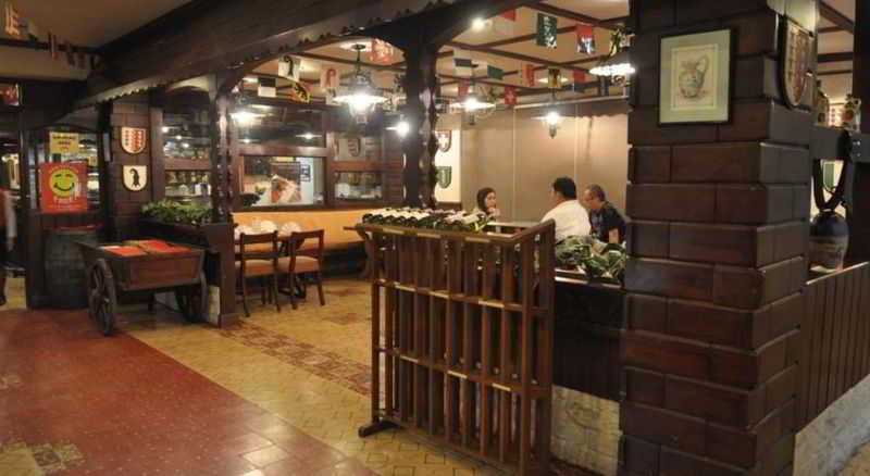 Garden Plaza Suites
