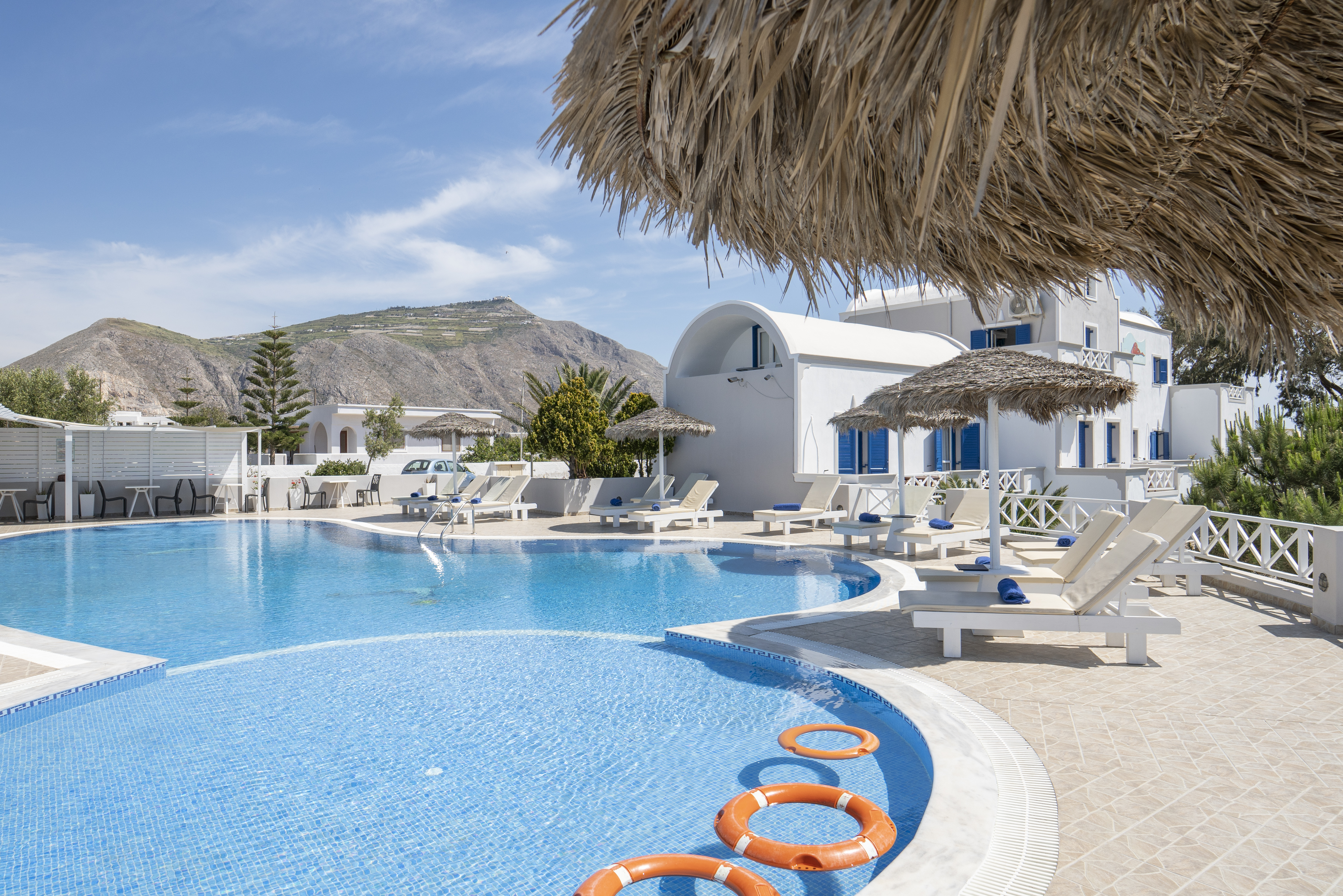 Bella Santorini - photo