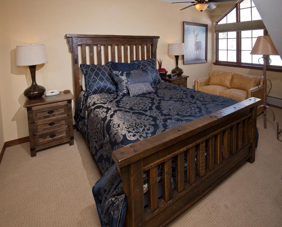 St. James Place by null