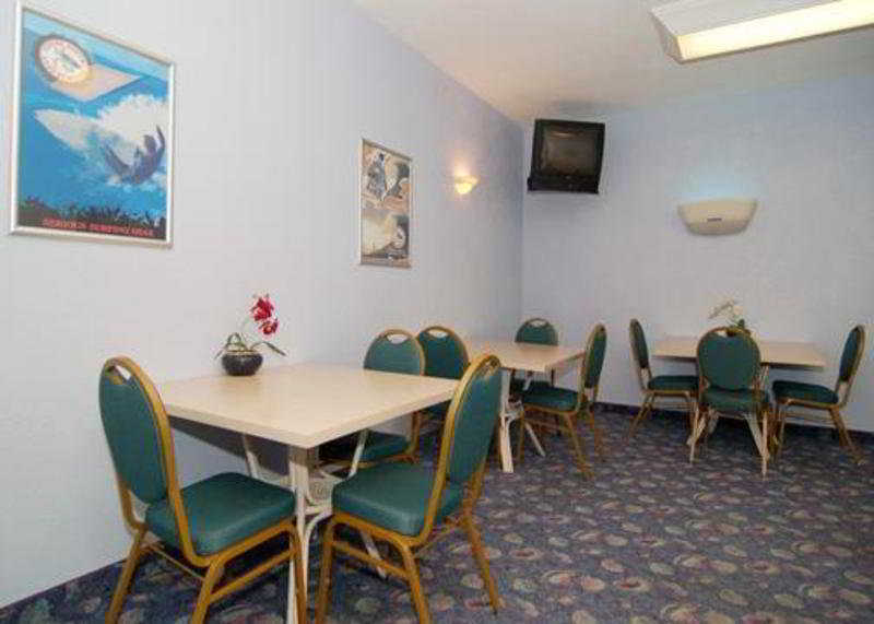 Quality Suites Cocoa Beach