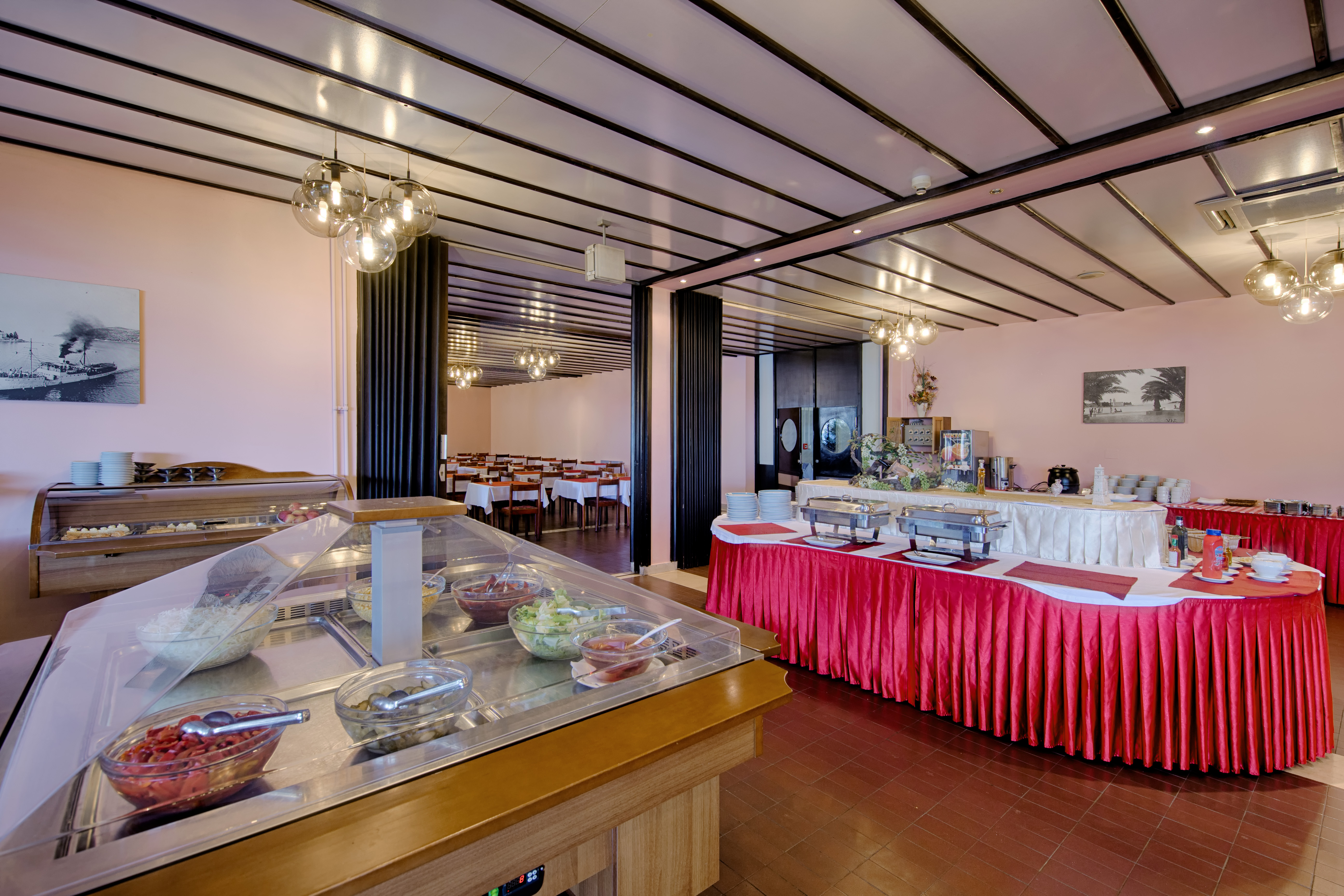 Restaurant 4, Issa, Vis