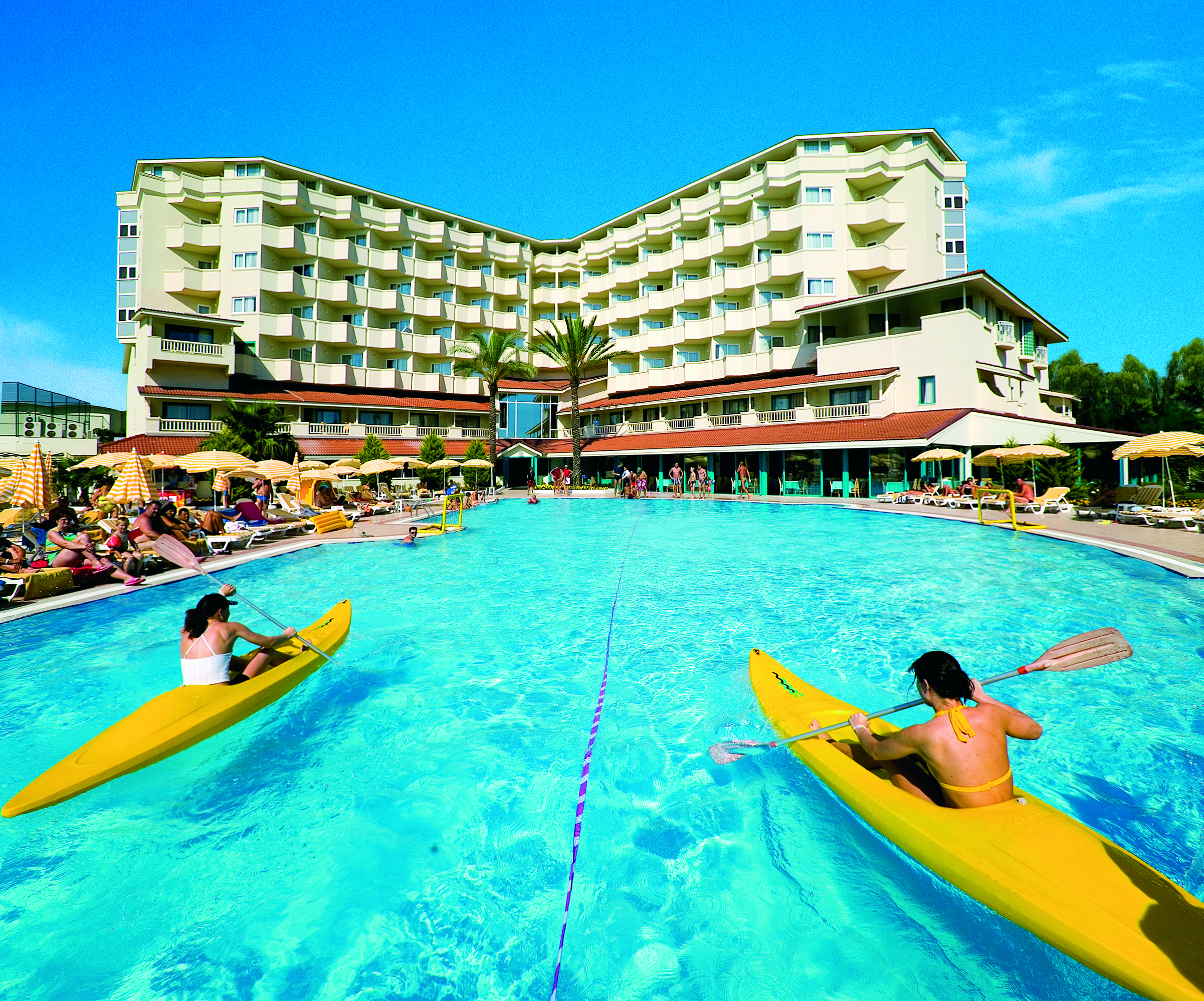 Febeach Hotel Side