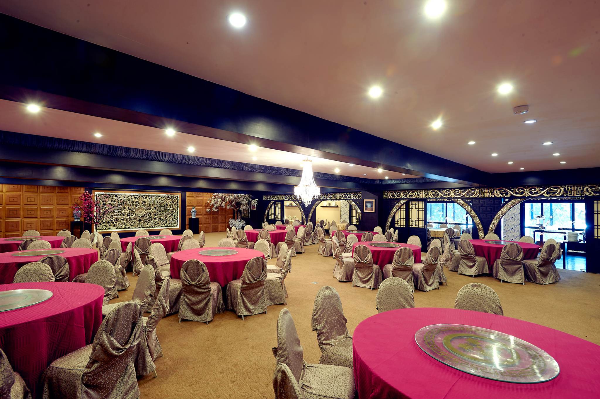 Garden Palace Hotel Surabaya