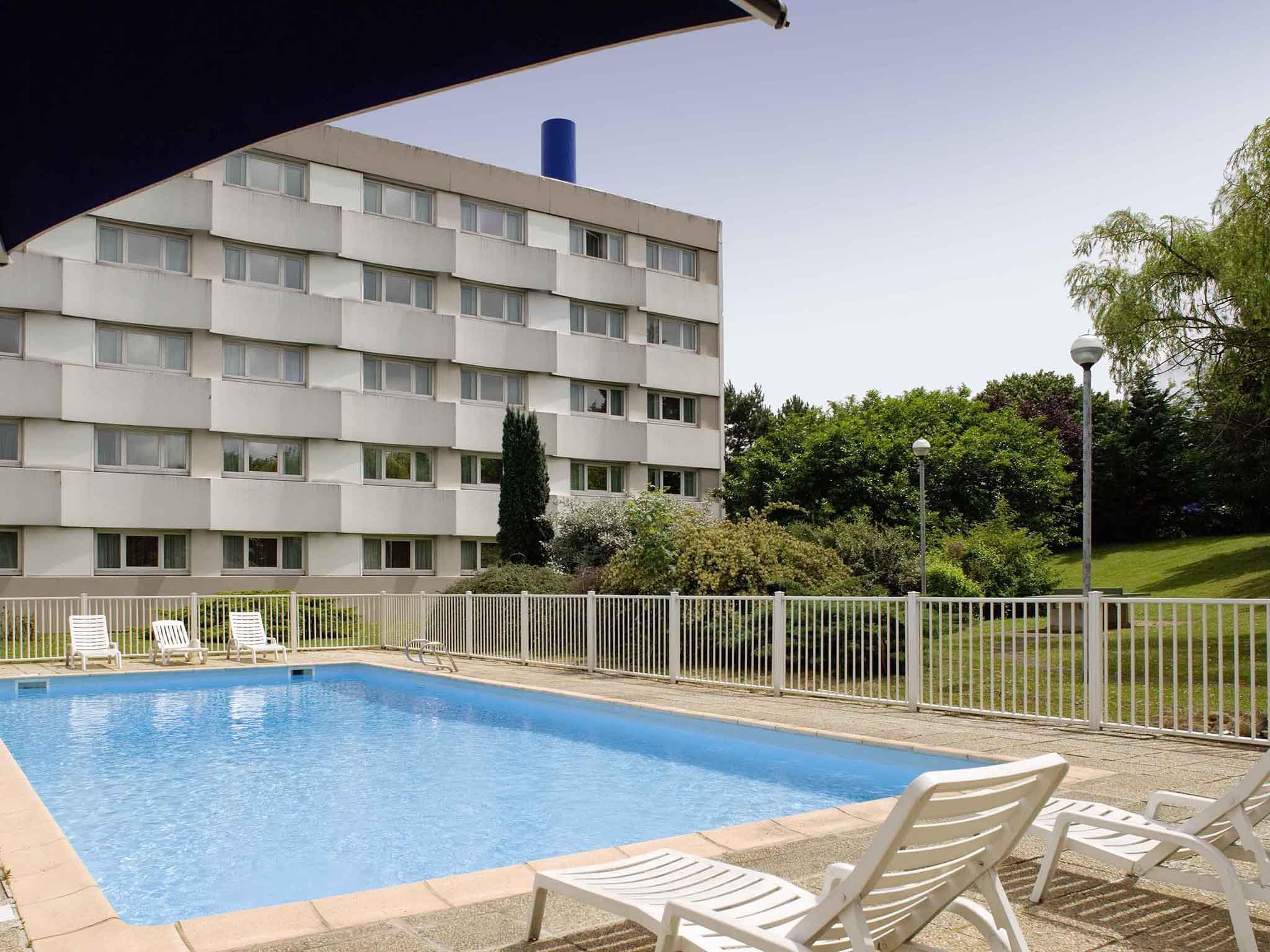 Mercure Paris Le Bourget Hotel - photo