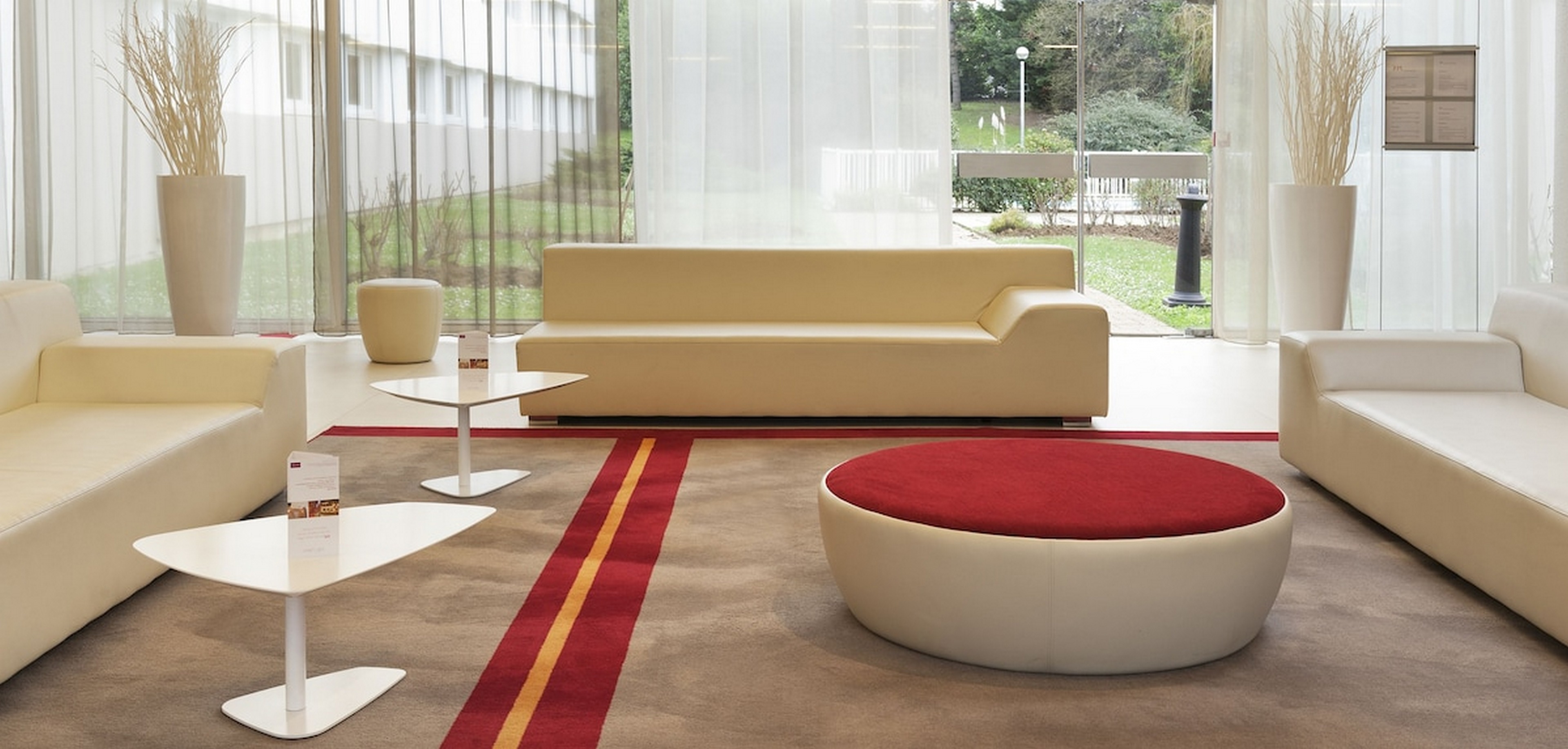 Mercure Paris Le Bourget Hotel - photo