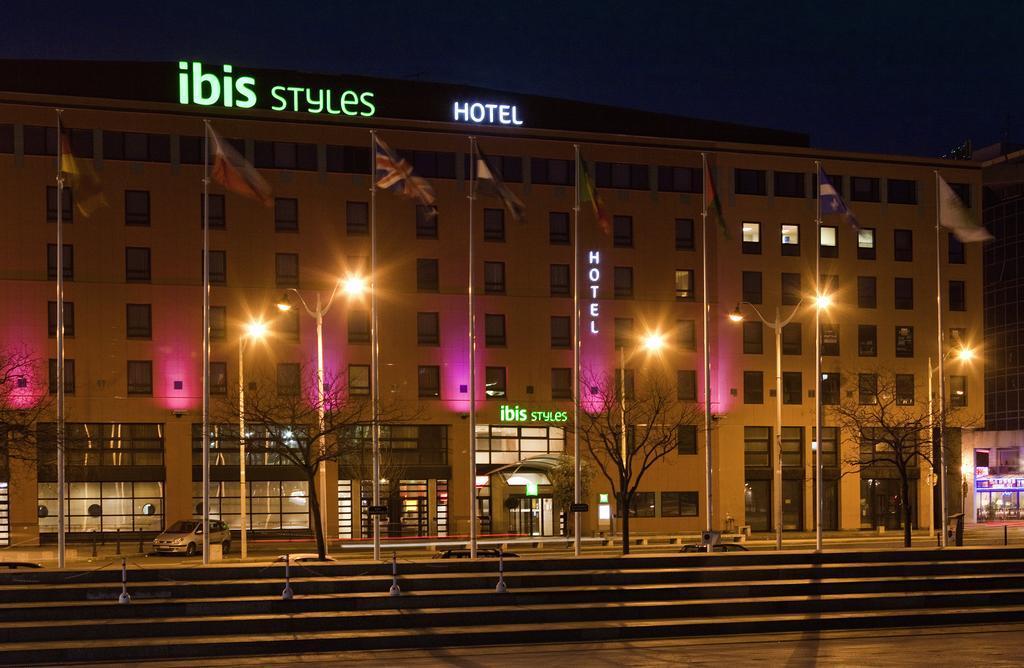ibis Styles Évry Cathédrale
