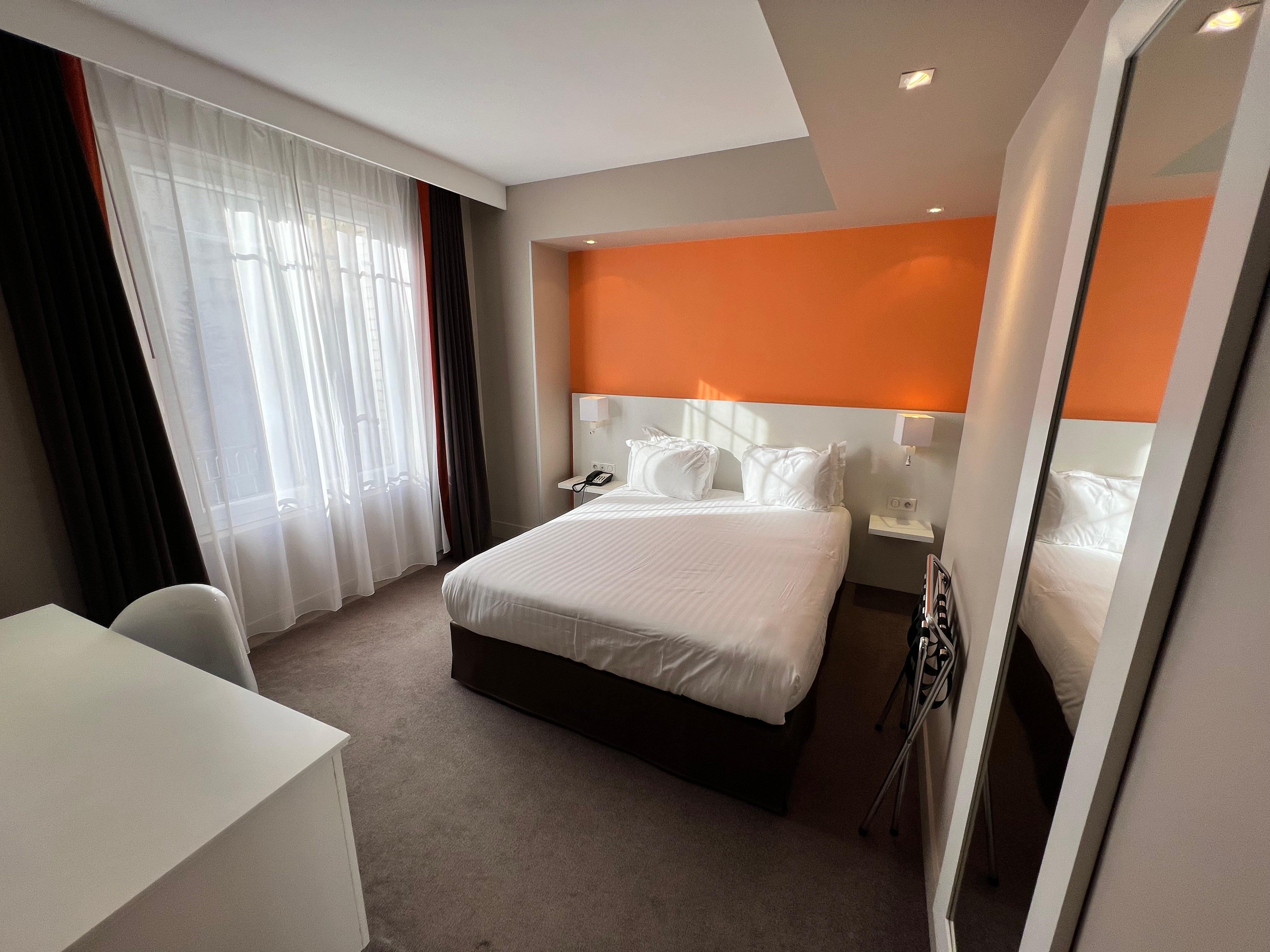 Imagem da galeria de Holiday Inn Paris - Auteuil