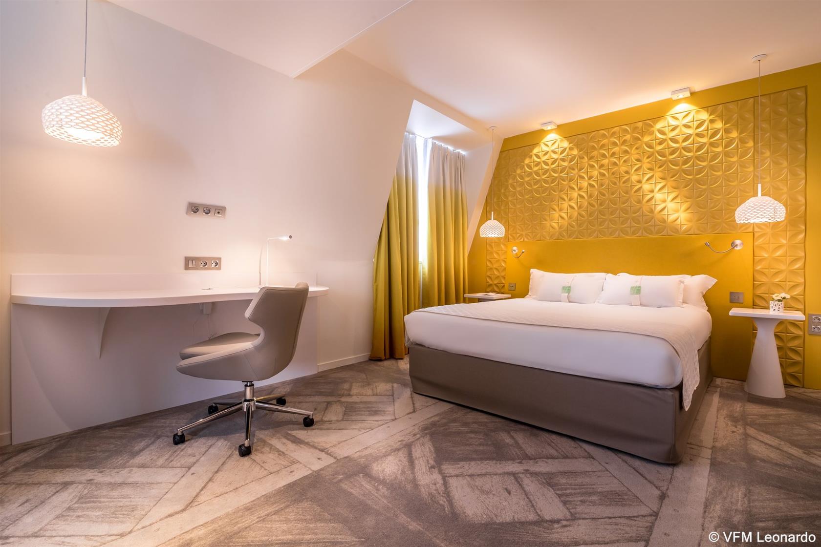 Holiday Inn Paris Gare De...