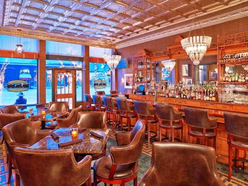 Hotel Jerome, Auberge Collection by null