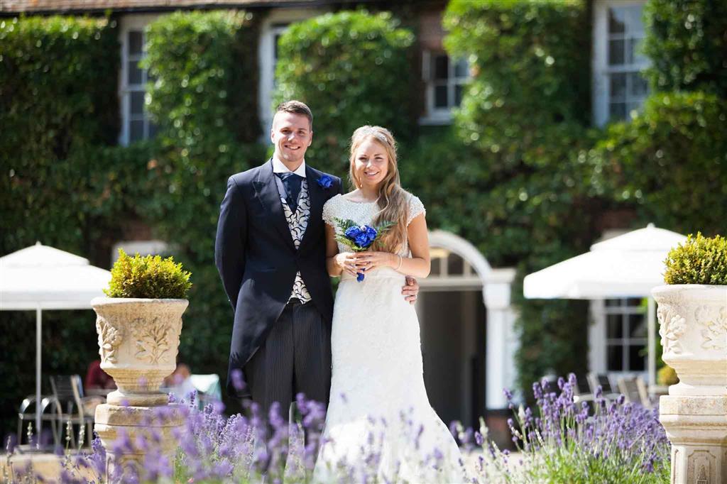 Bush Hotel Farnham by null