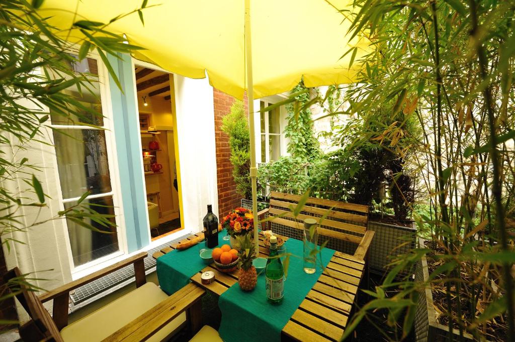 Les Patios Du Marais