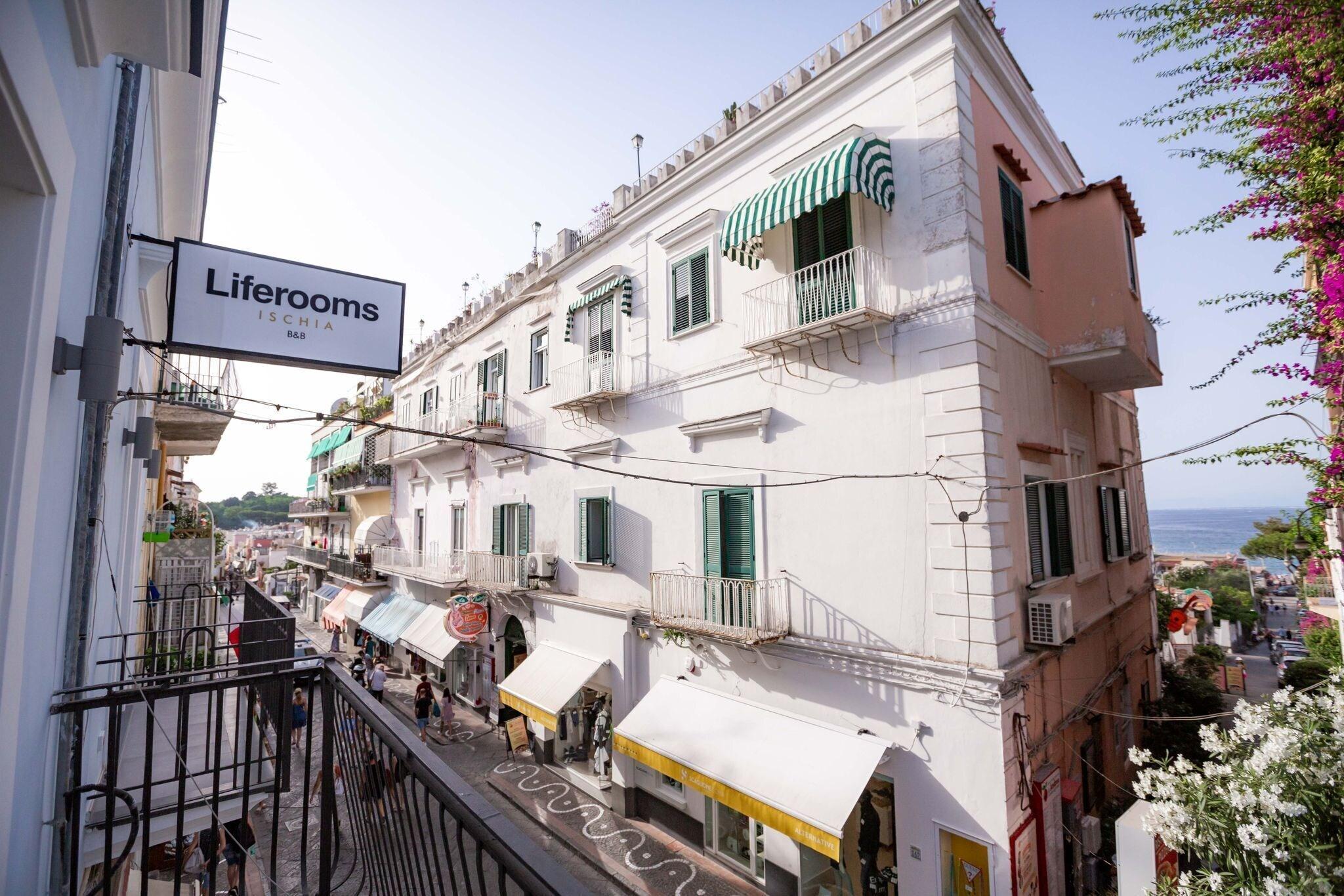 Liferooms B&b
