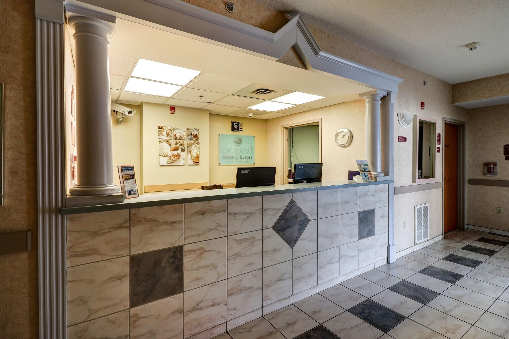 Ocean 1 Hotel And Suites