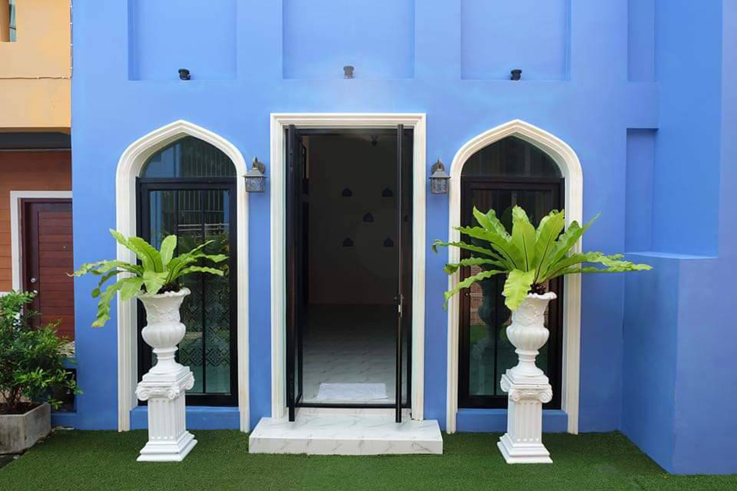 Tharaburi At Panwa - photo