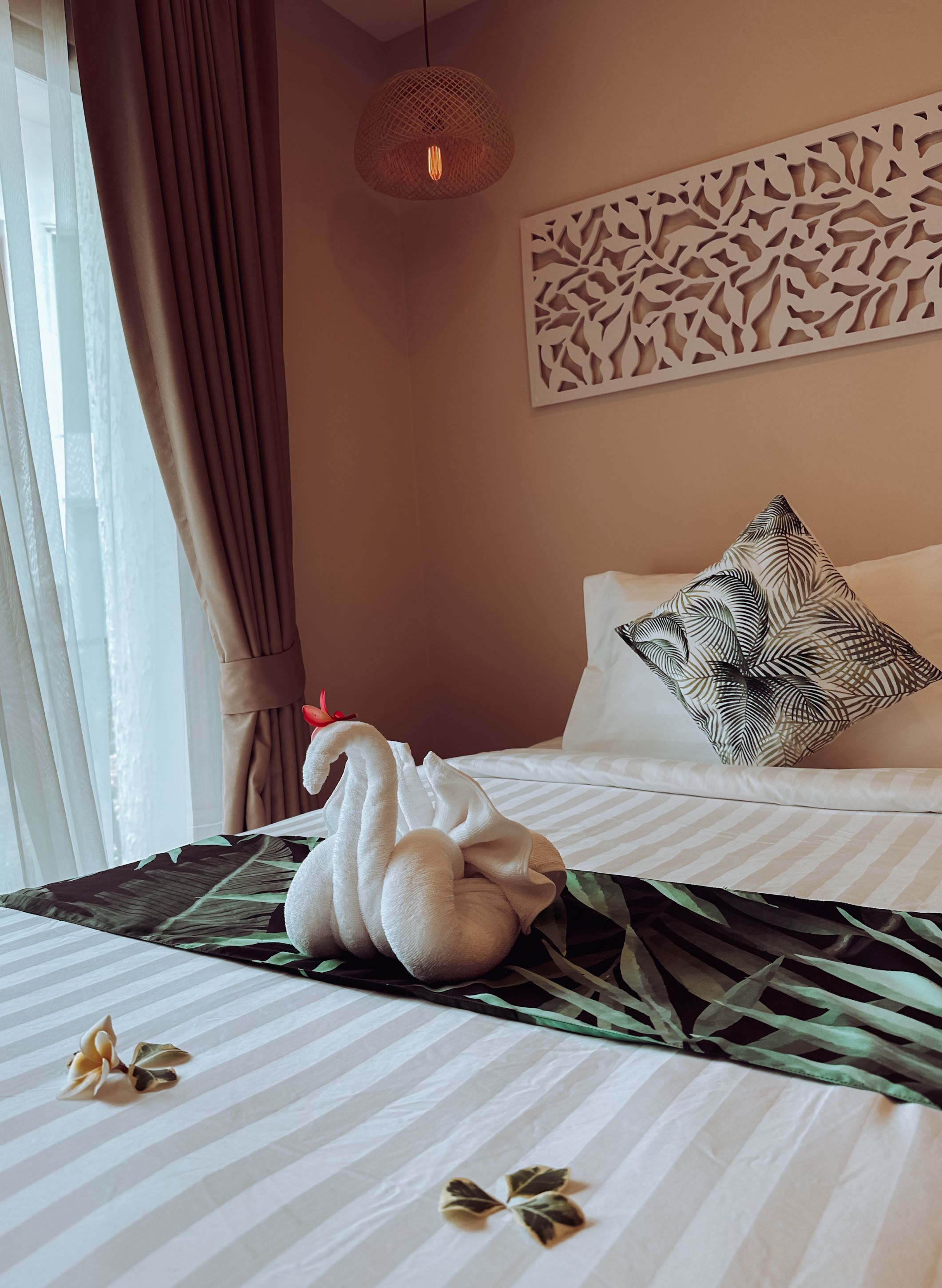Vannee Golden Sands Beachfront Resort