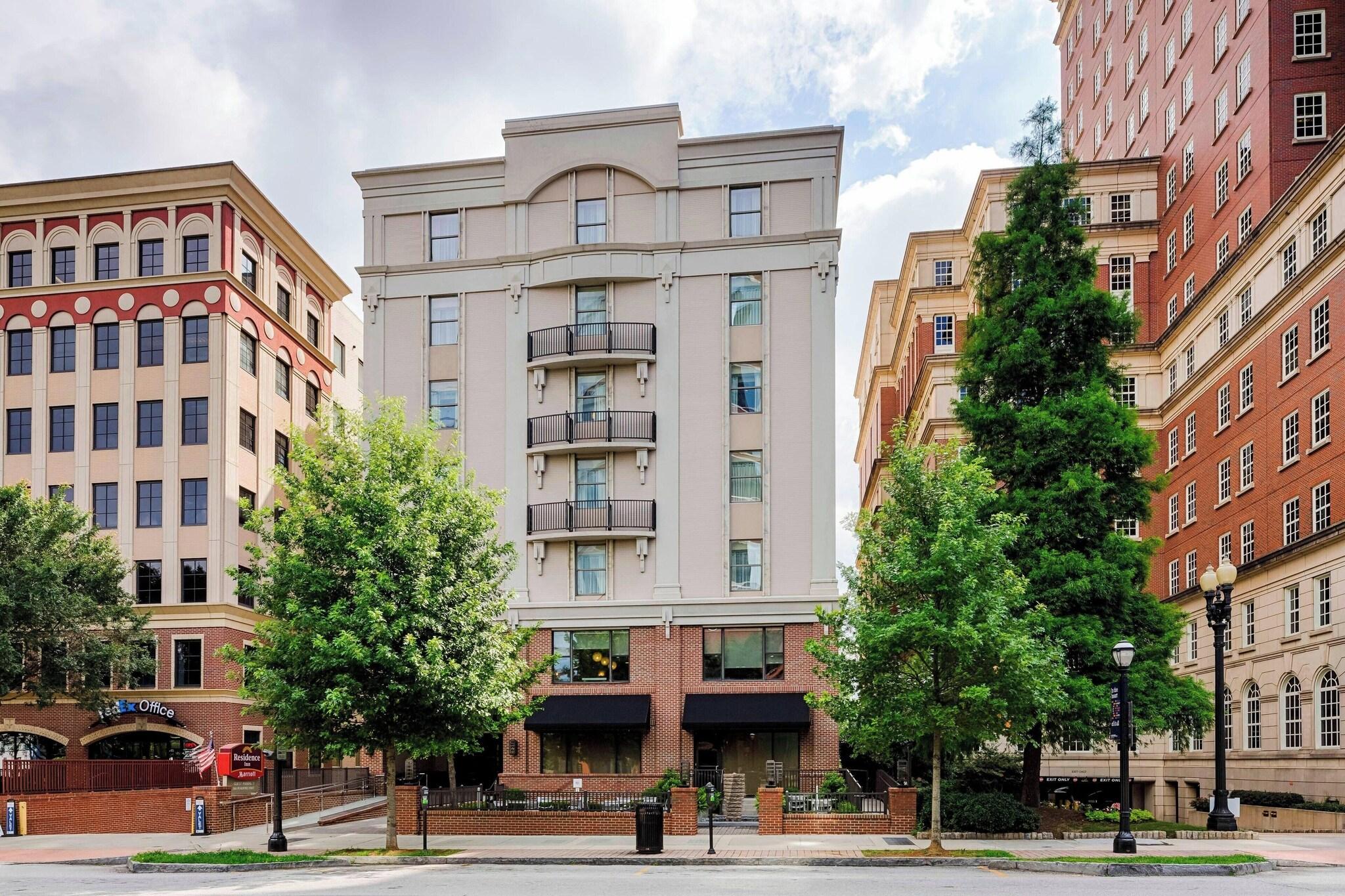 Residence Inn Atlanta Midtown/Peachtree At 17Th