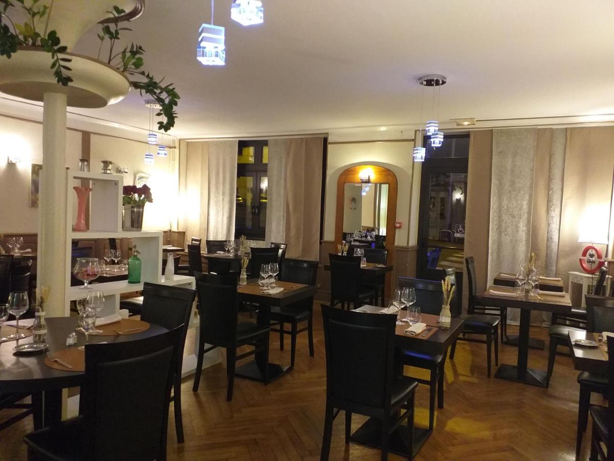 Hotel De La Poste Pontgibaud