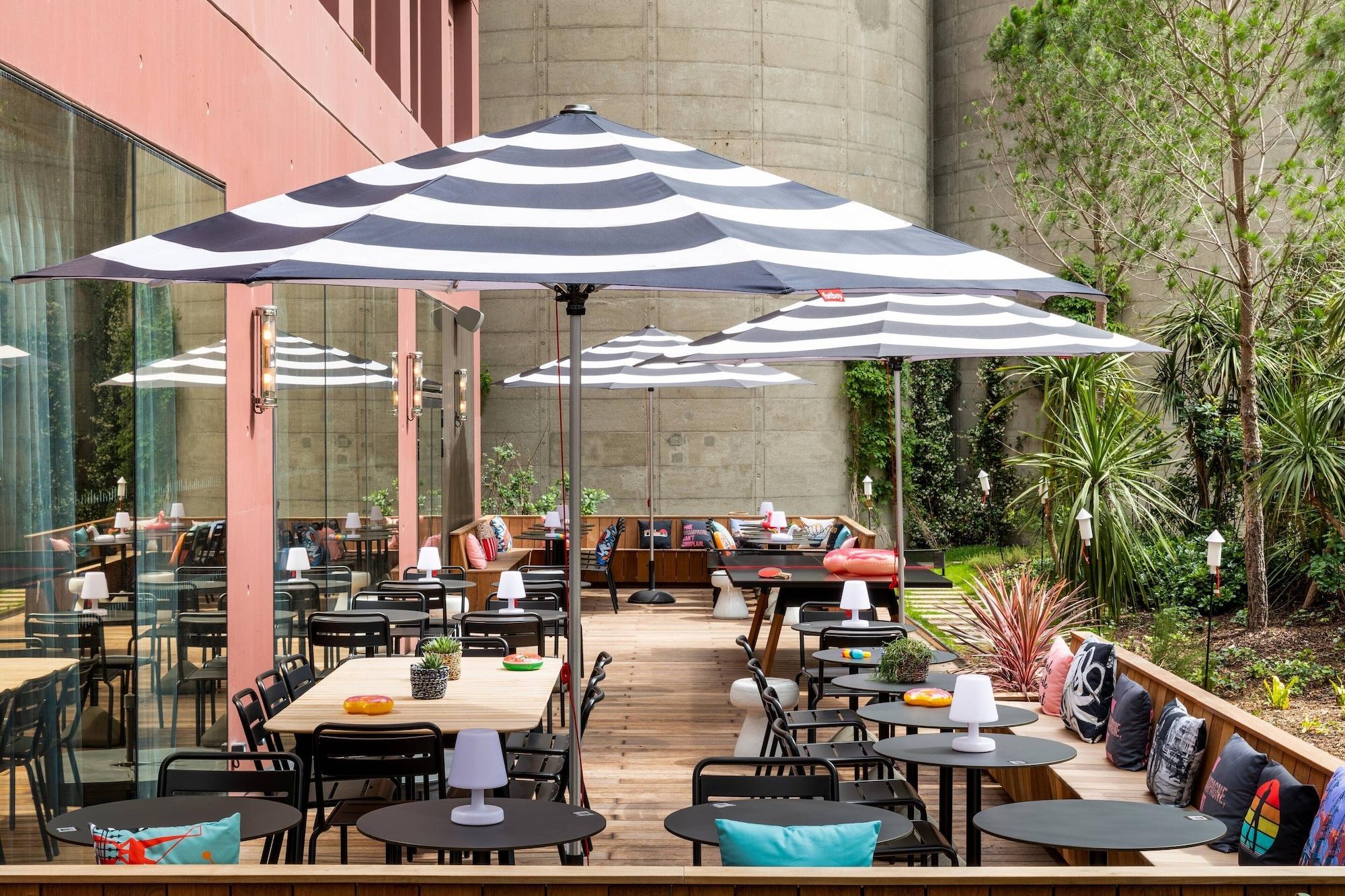 Moxy Bordeaux Hotel