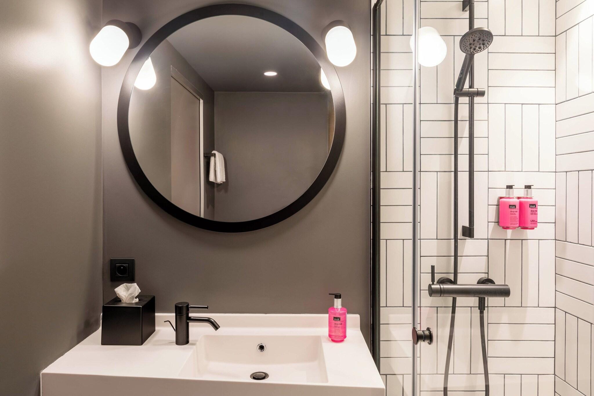 Moxy Bordeaux Hotel