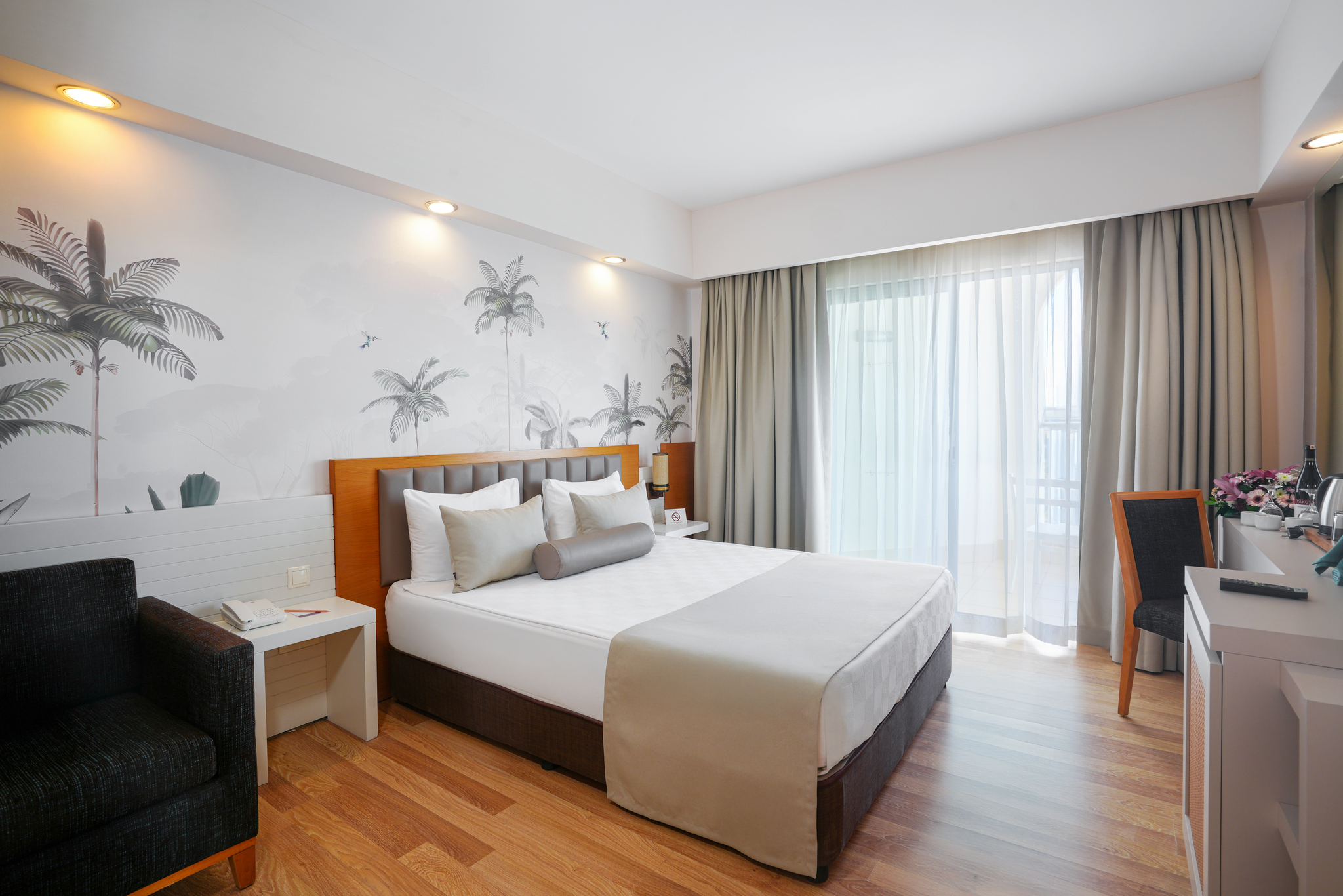 Double room, pool view