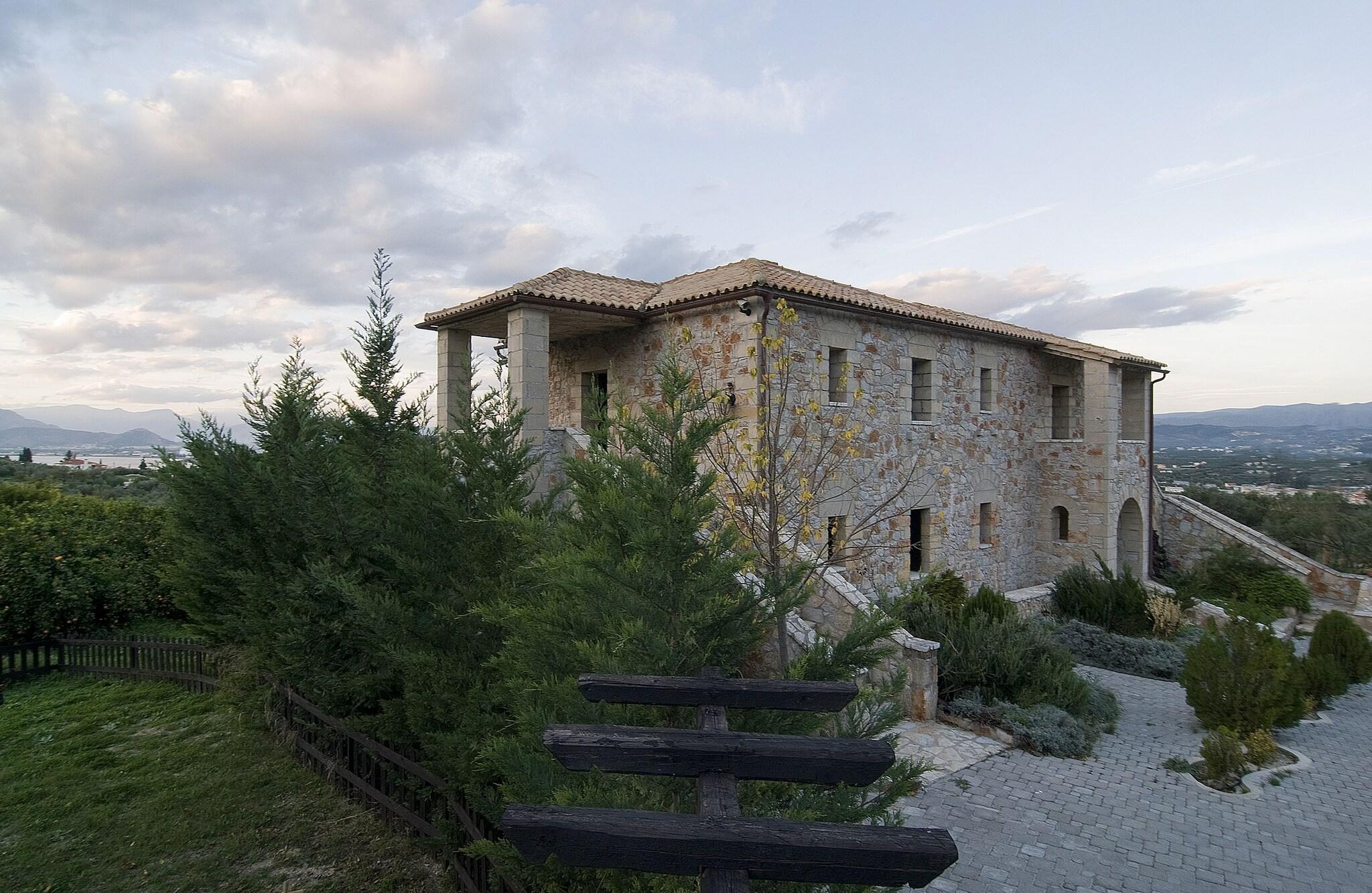 Klymeni Traditional Homes by null